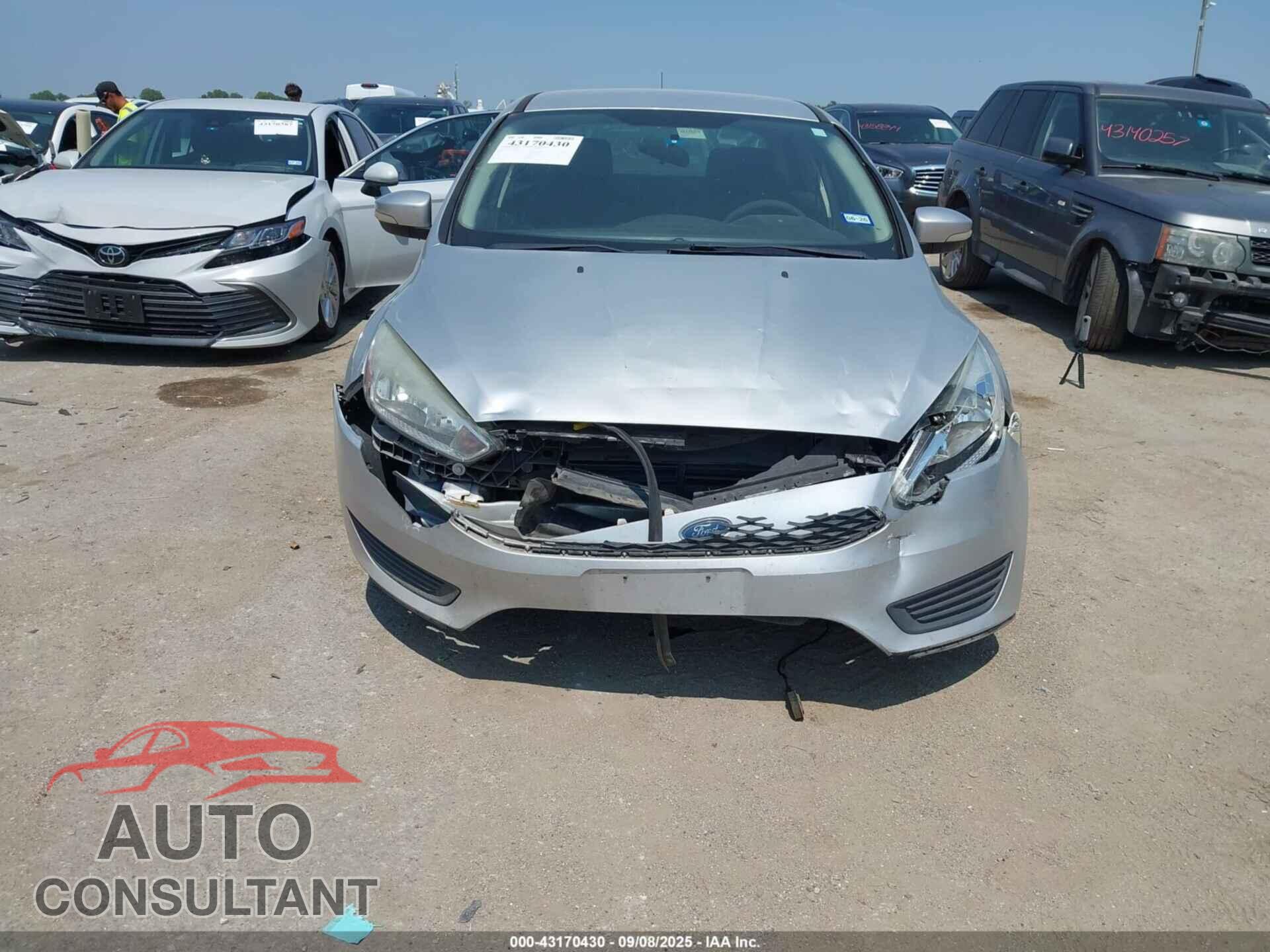 FORD FOCUS 2016 - 1FADP3F27GL402152