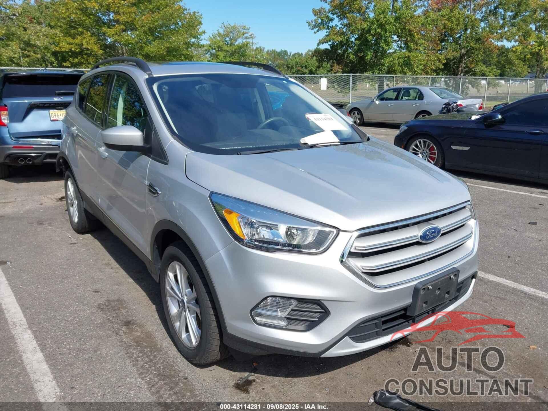 FORD ESCAPE 2018 - 1FMCU9GD0JUD42021