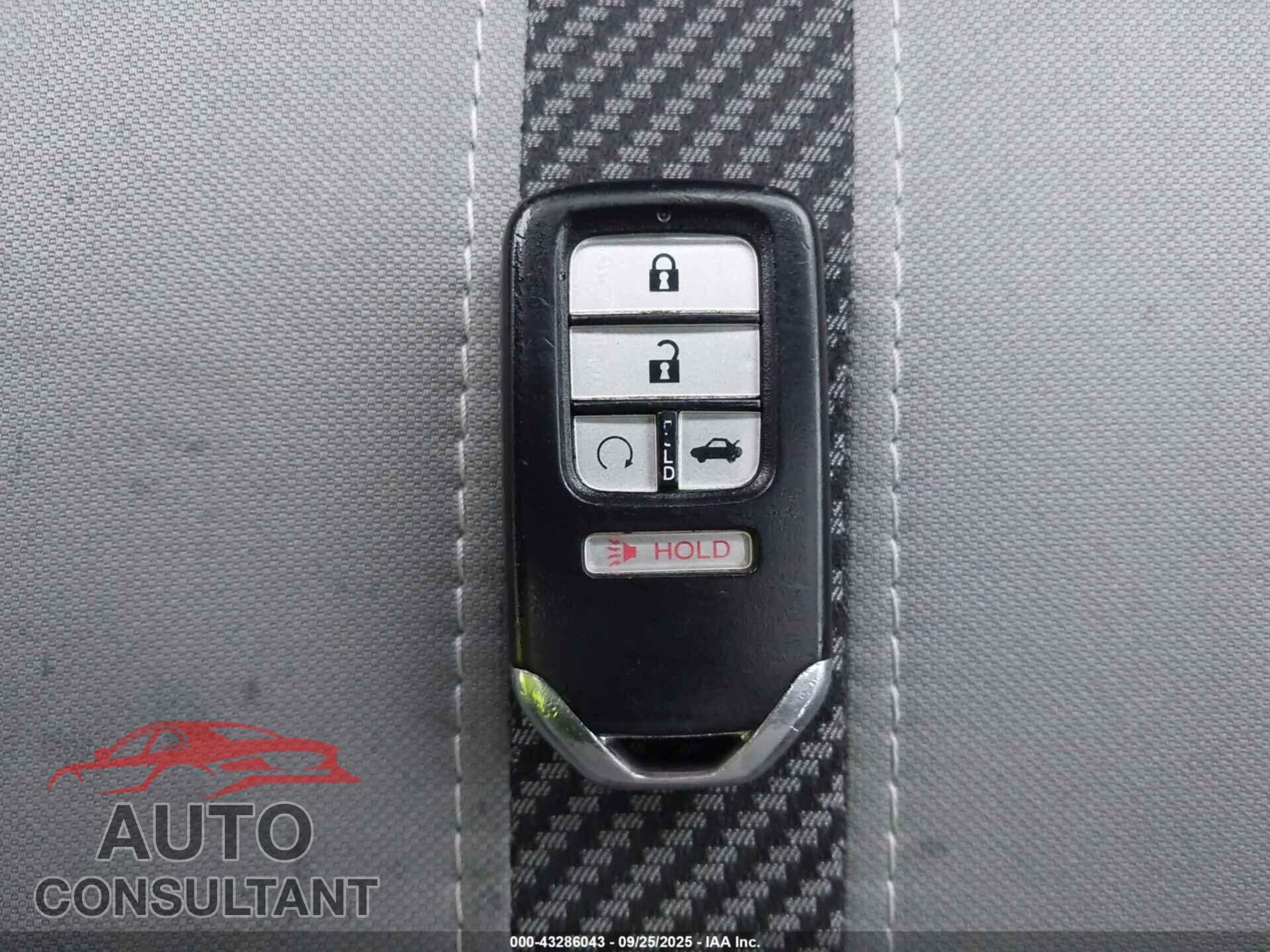 HONDA CIVIC 2017 - 2HGFC2F78HH555451