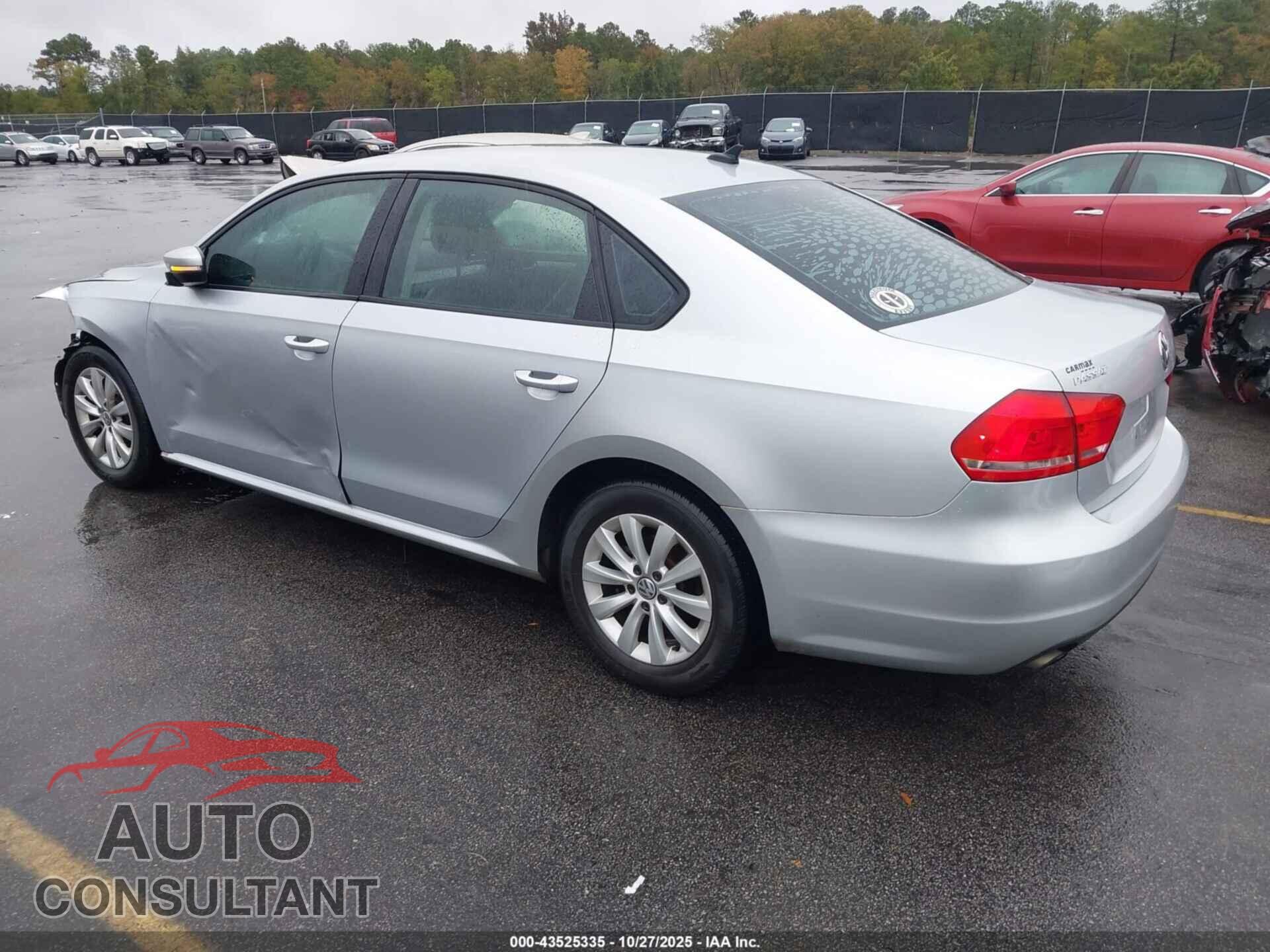 VOLKSWAGEN PASSAT 2014 - 1VWAP7A34EC006128