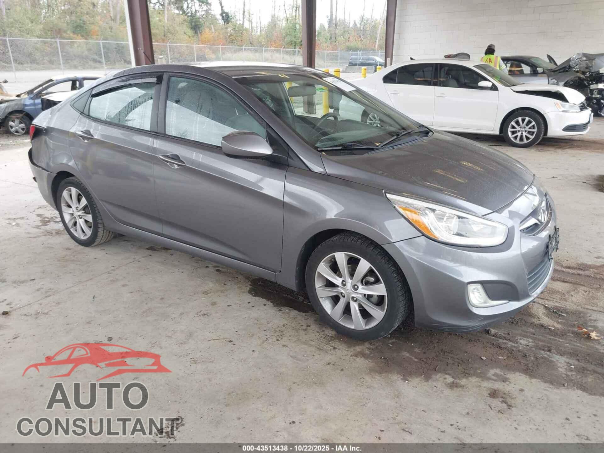 HYUNDAI ACCENT 2014 - KMHCU4AE1EU754751