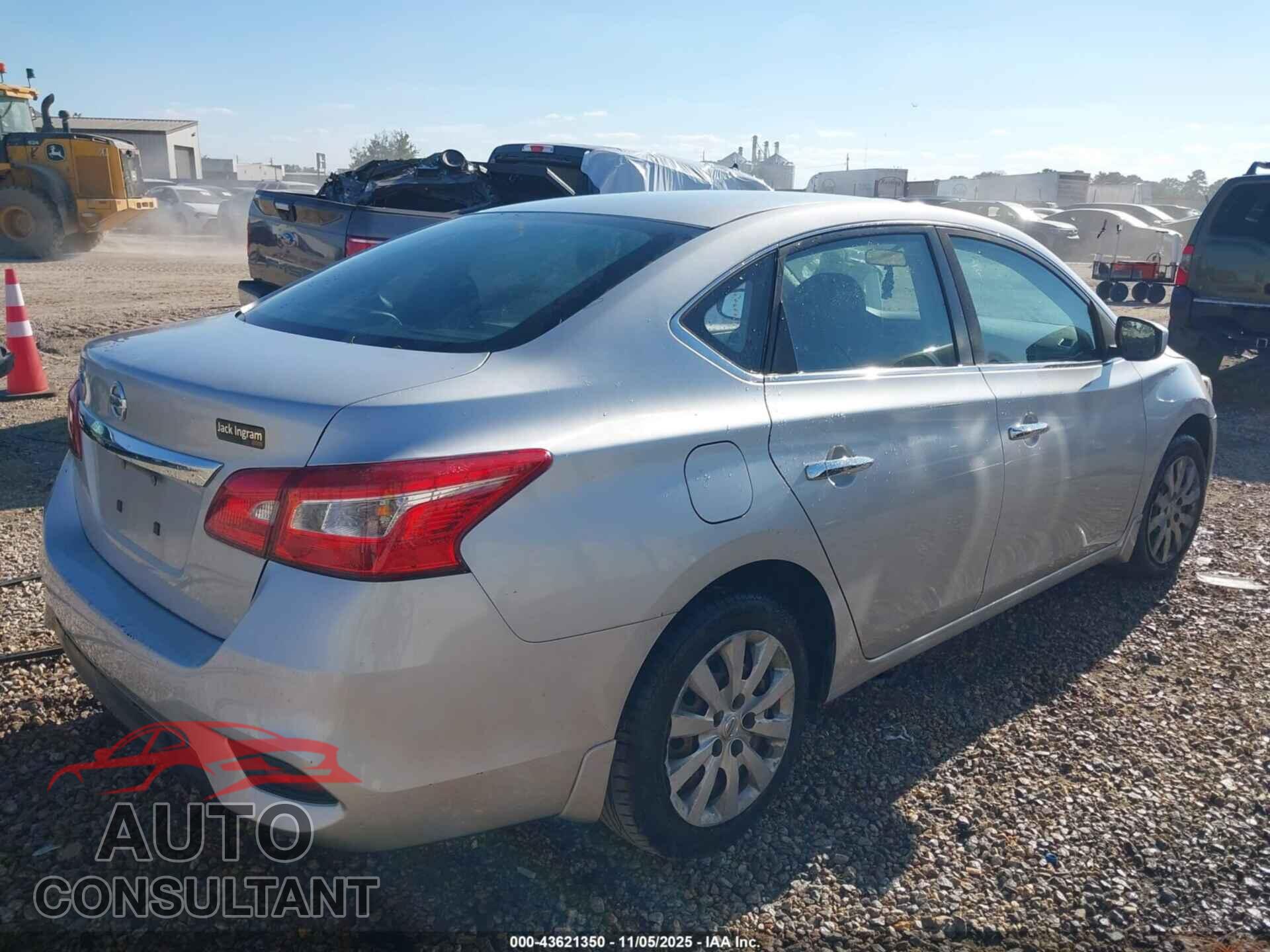 NISSAN SENTRA 2017 - 3N1AB7AP1HY351393