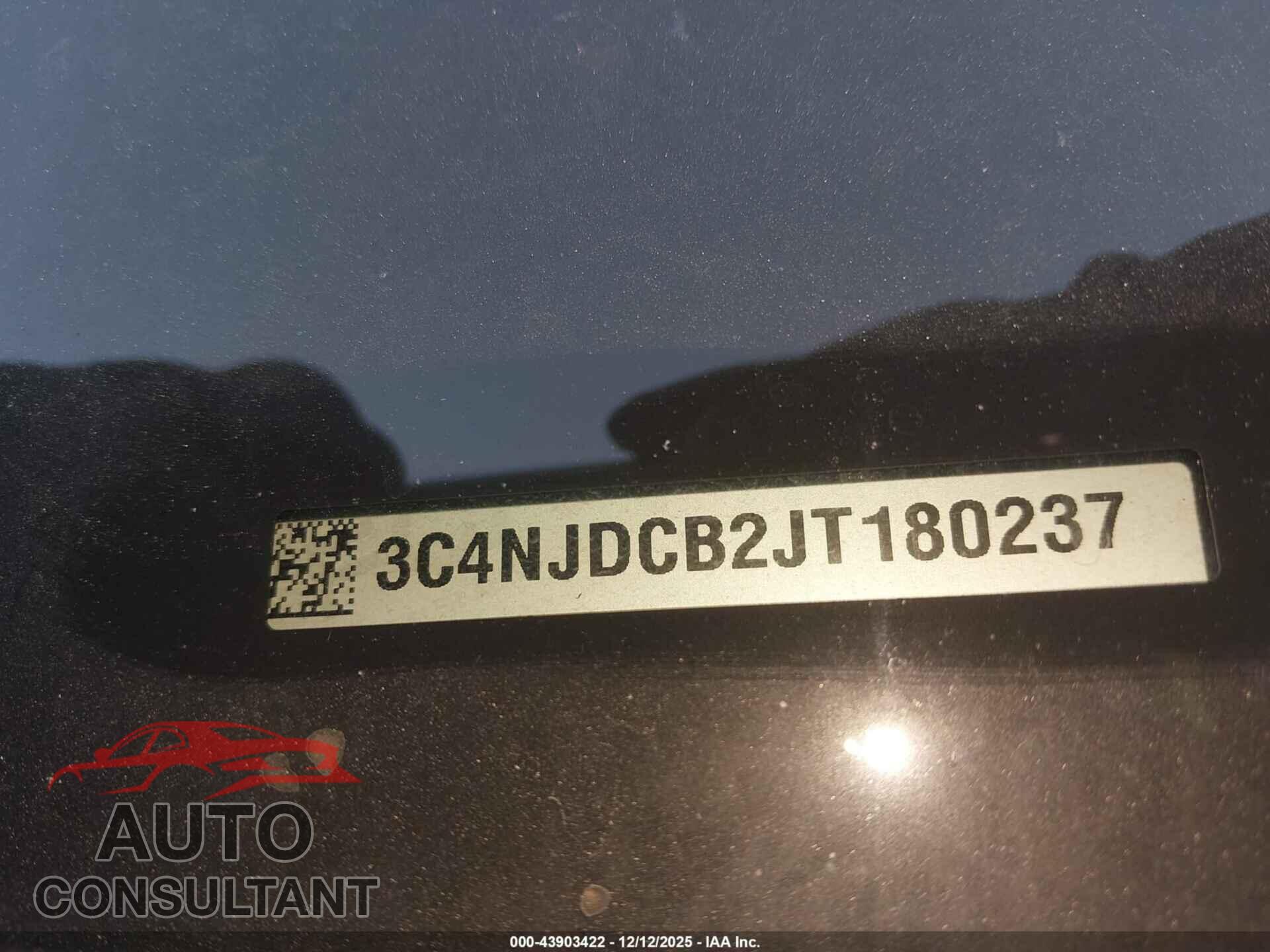 JEEP COMPASS 2018 - 3C4NJDCB2JT180237