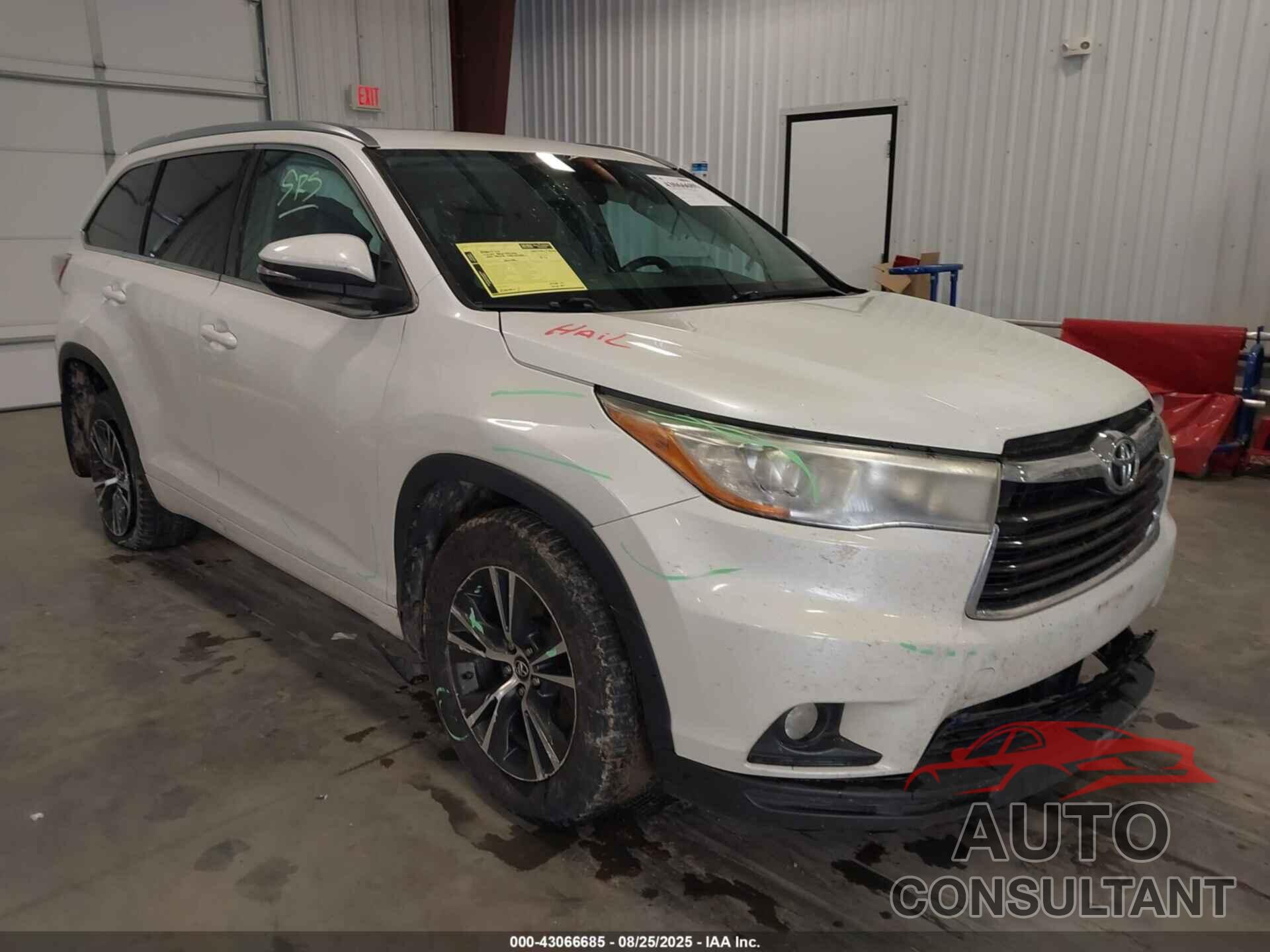 TOYOTA HIGHLANDER 2016 - 5TDJKRFH2GS334862