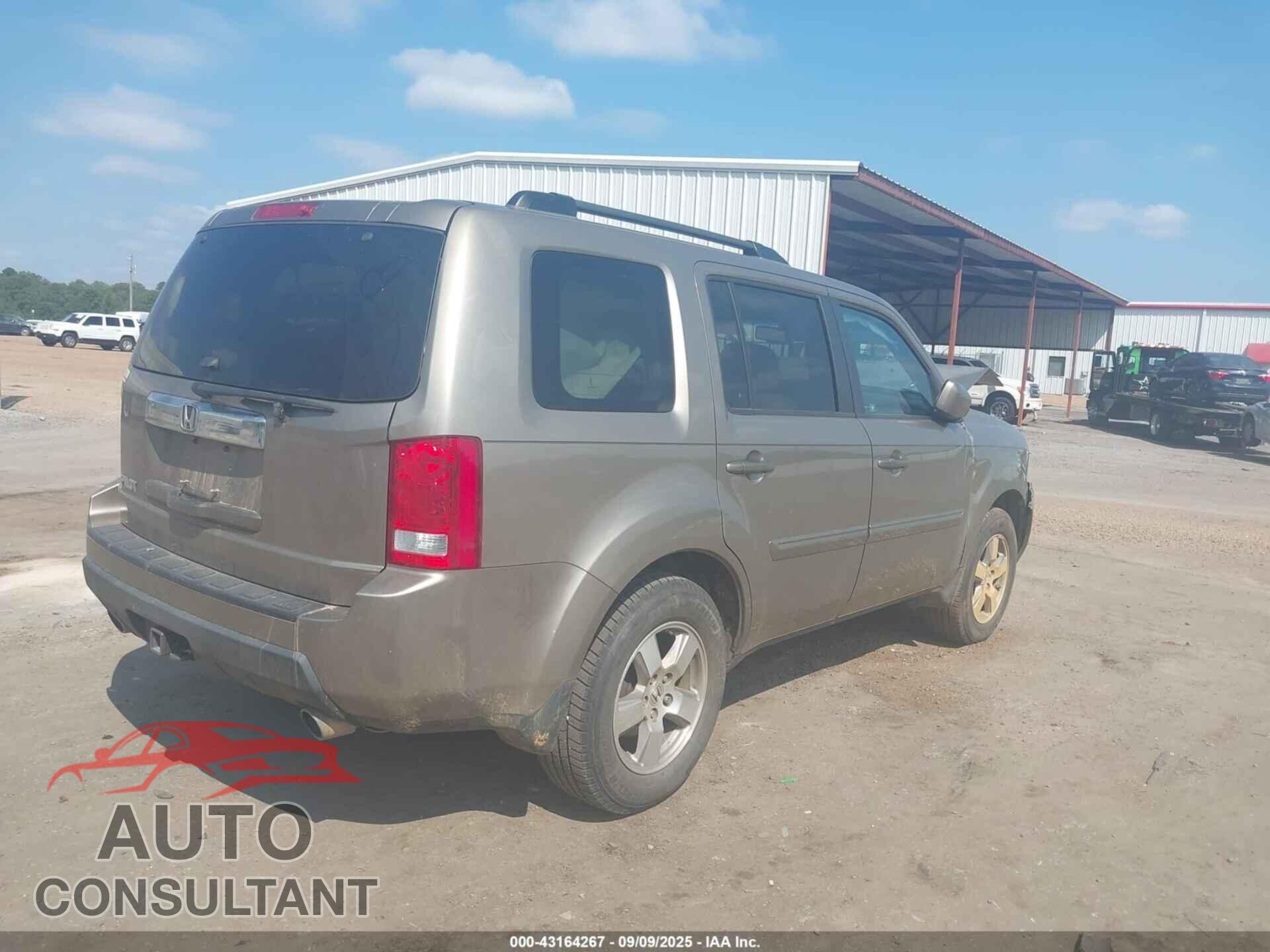 HONDA PILOT 2011 - 5FNYF3H67BB020424