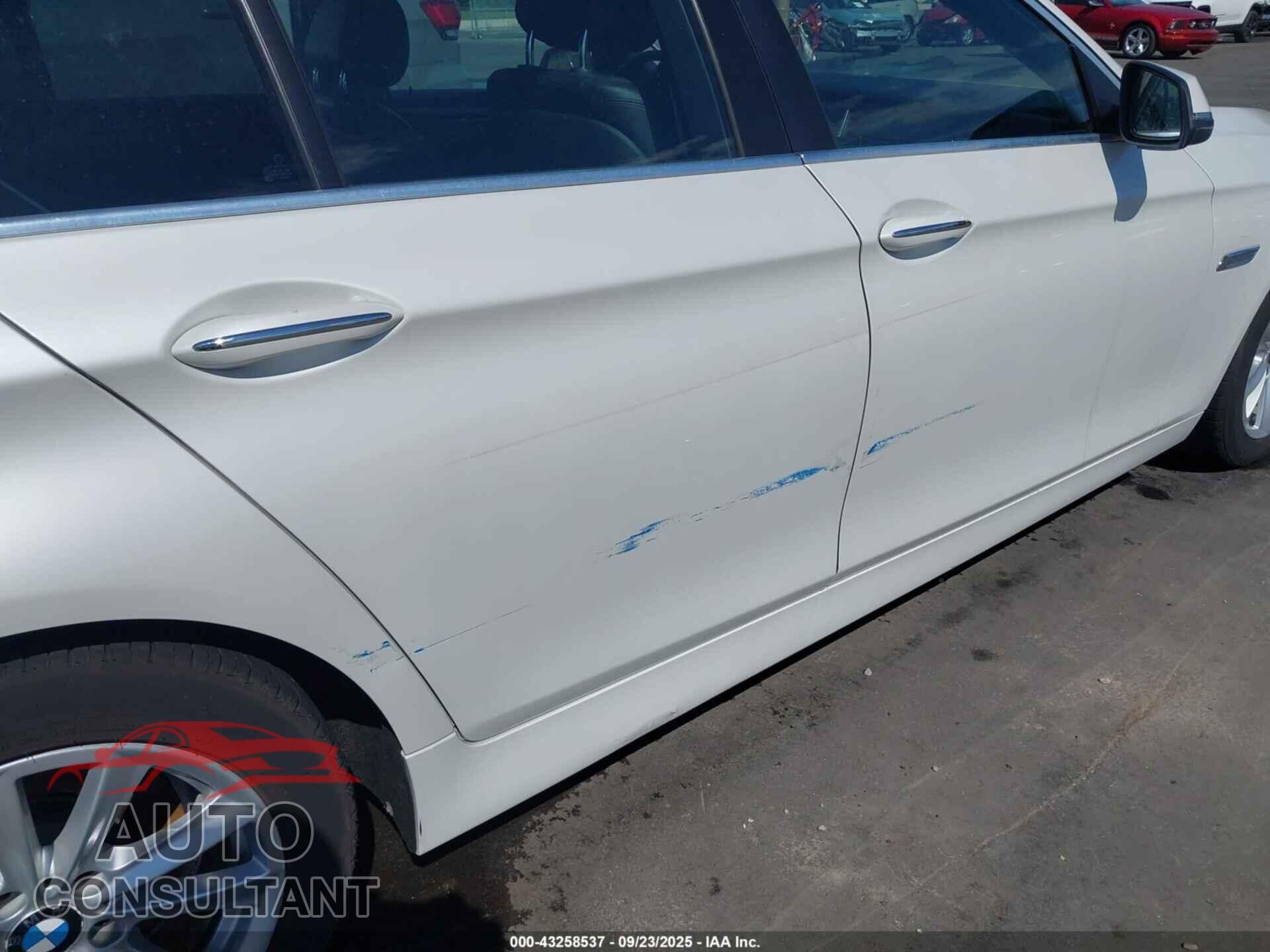 BMW 528I 2014 - WBA5A7C59ED615758