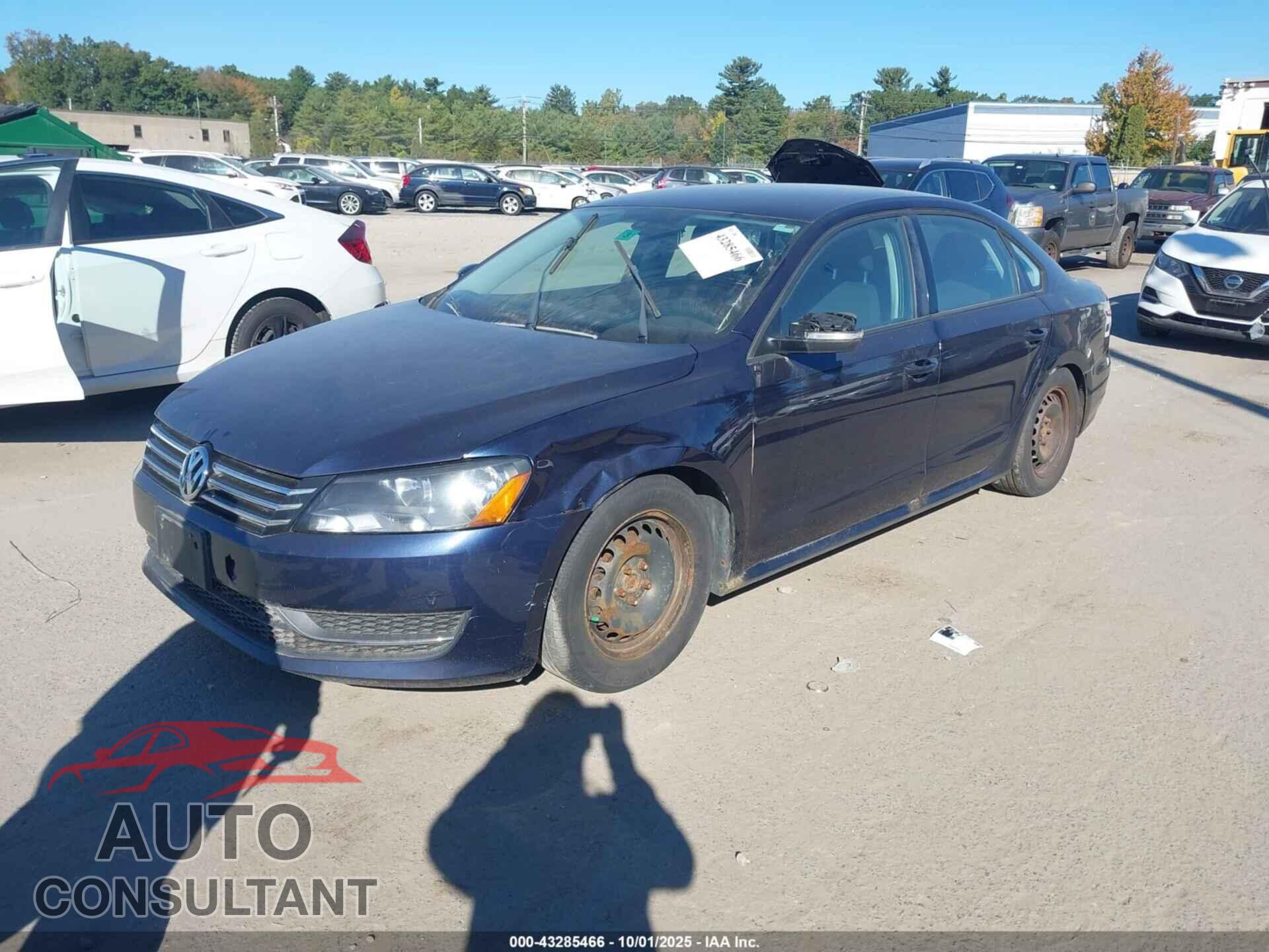 VOLKSWAGEN PASSAT 2014 - 1VWAT7A36EC090545