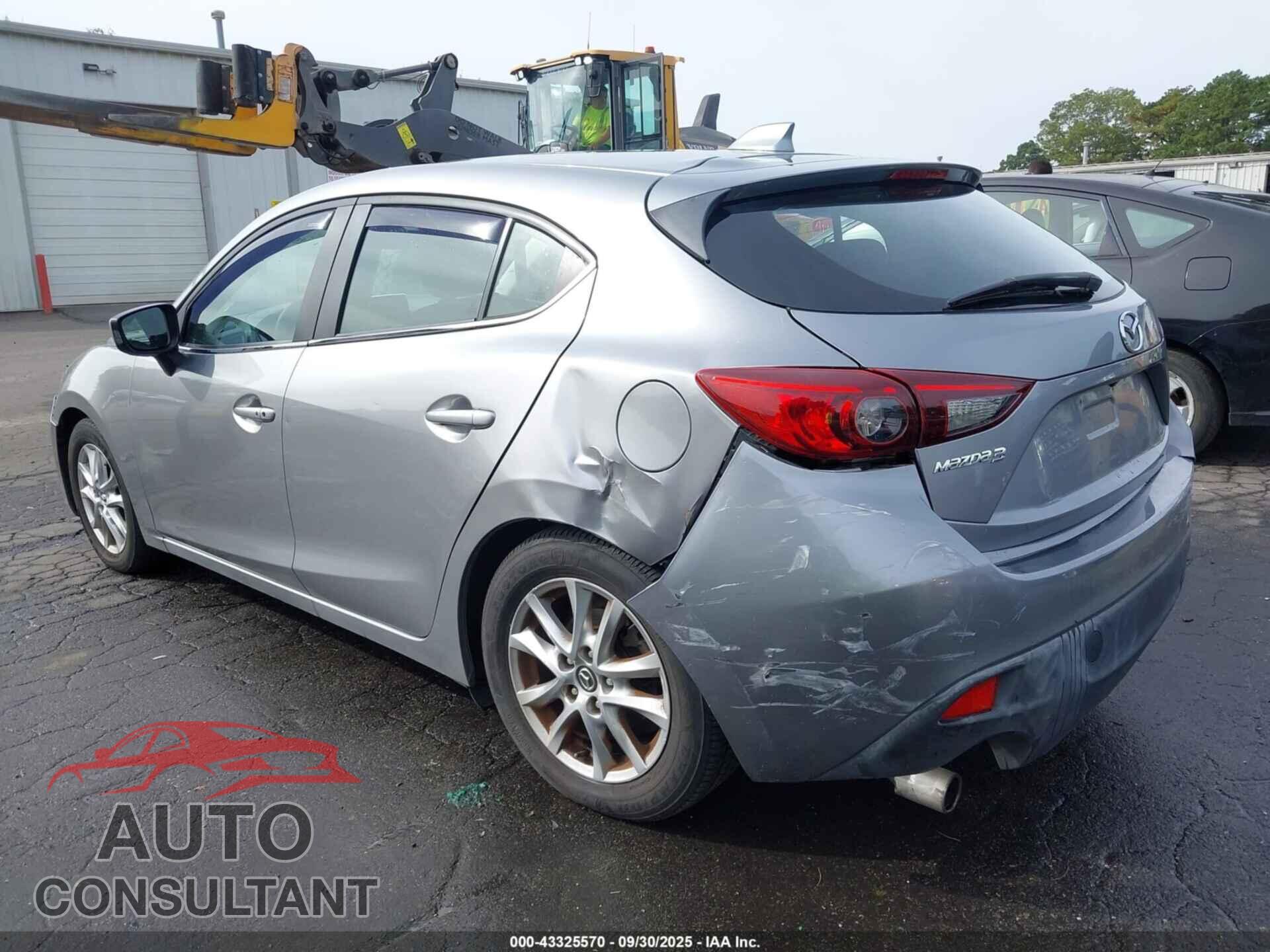 MAZDA MAZDA3 2014 - JM1BM1M76E1186008