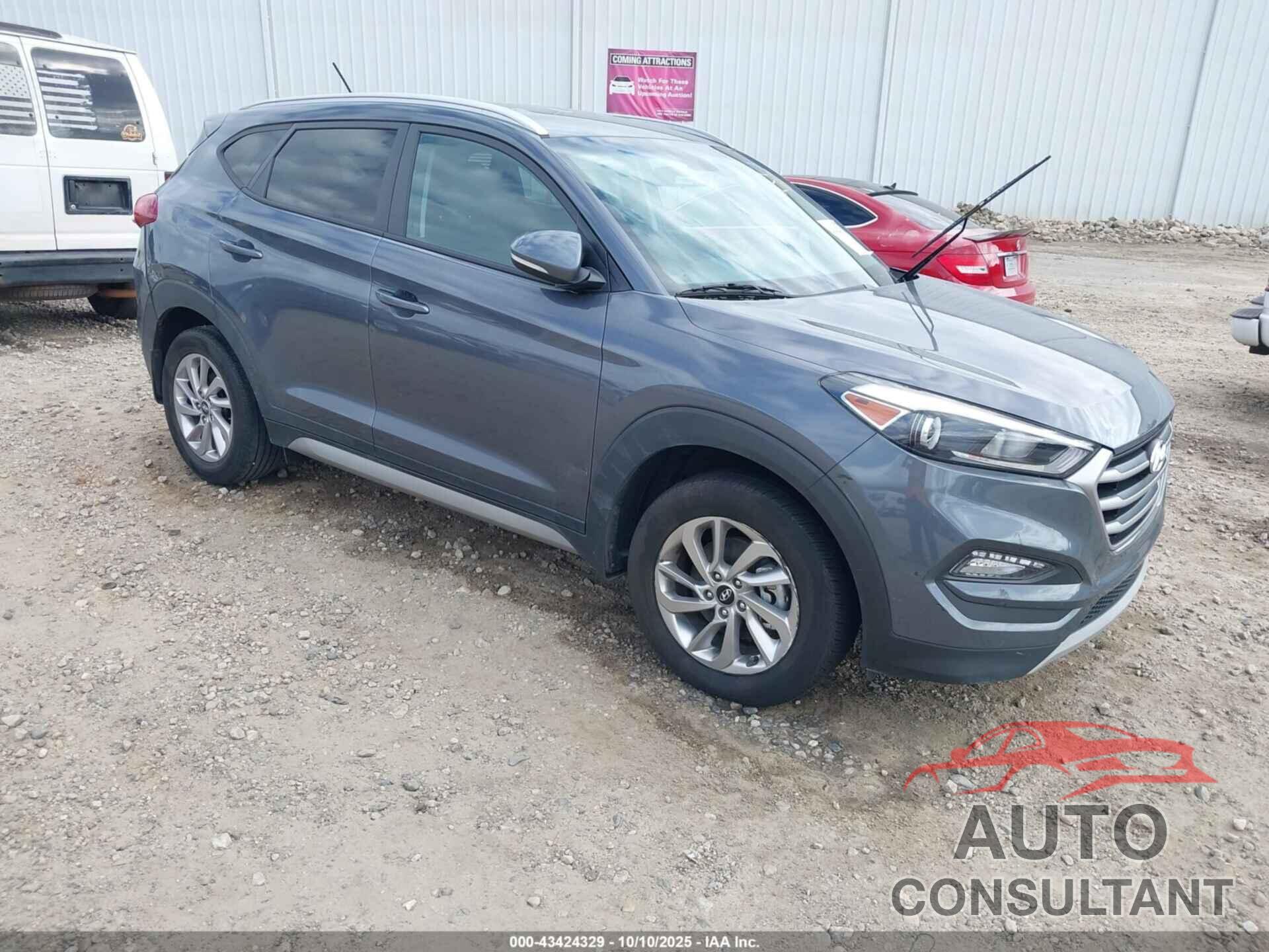 HYUNDAI TUCSON 2017 - KM8J33A20HU359085
