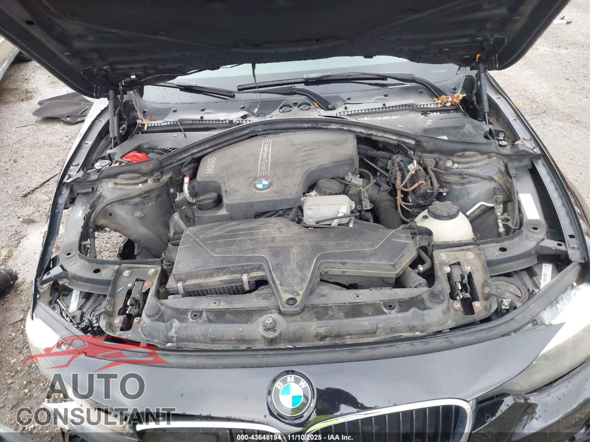 BMW 320I 2013 - WBA3C3C54DF982516