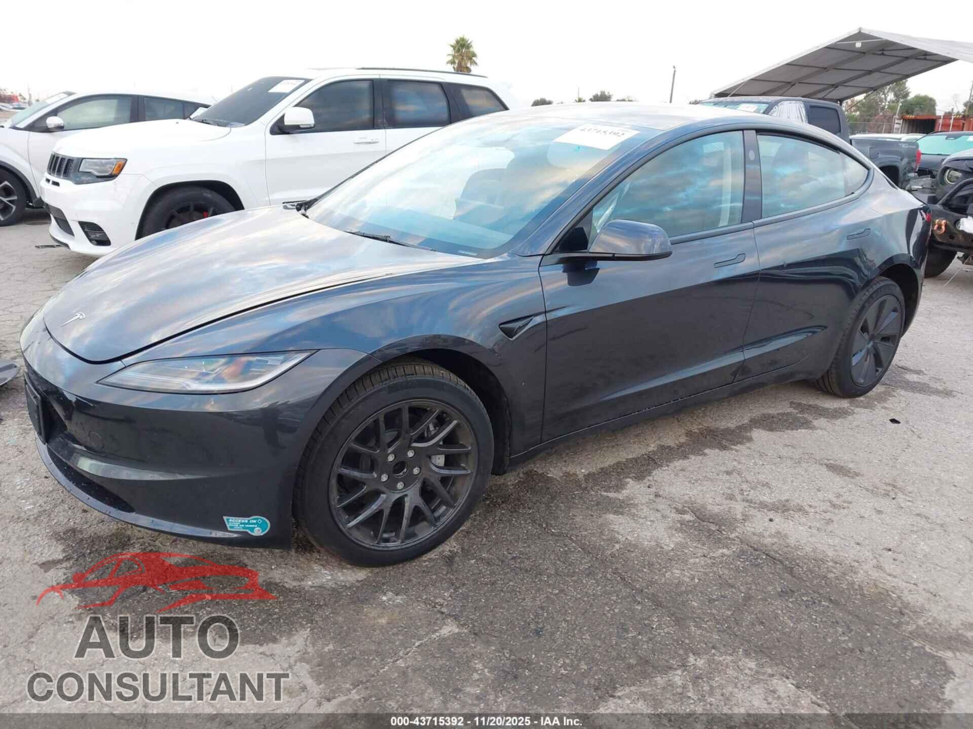 TESLA MODEL 3 2025 - 5YJ3E1EA0SF985863