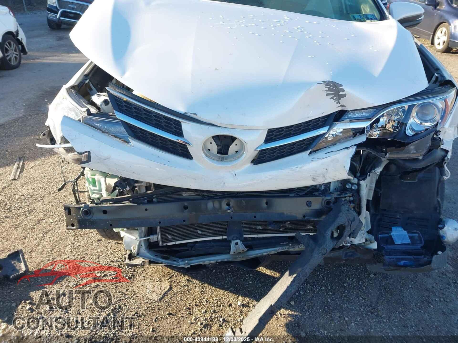 TOYOTA RAV4 2013 - 2T3DFREV3DW048666