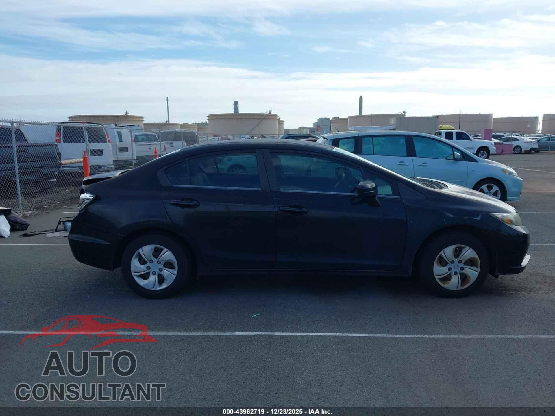 HONDA CIVIC 2014 - 2HGFB2F52EH525939