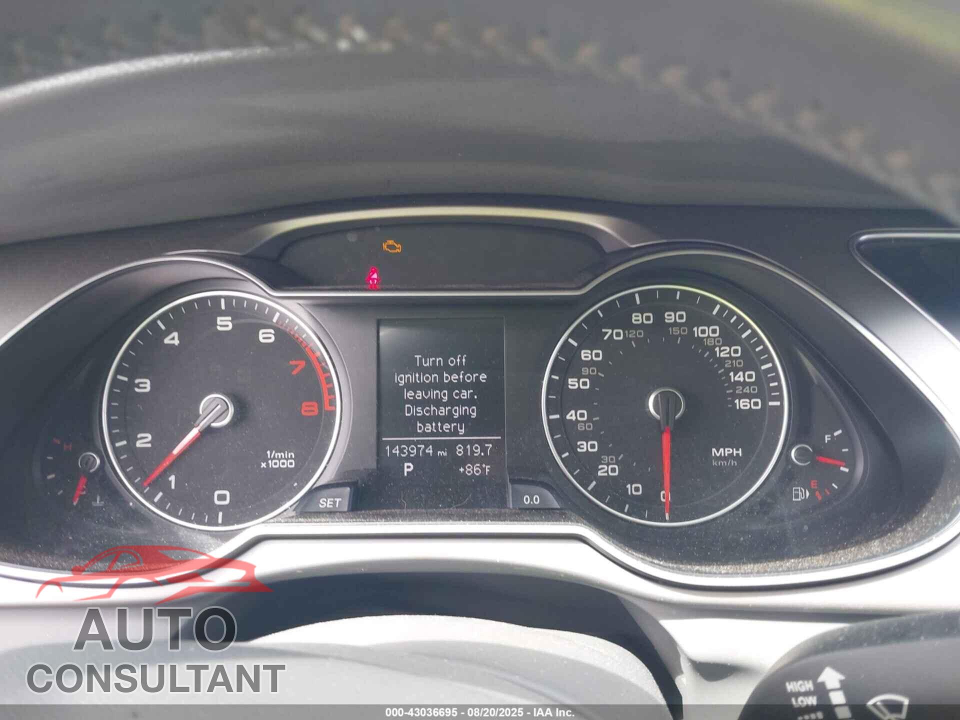 AUDI A4 2013 - WAUBFAFL3DN042182