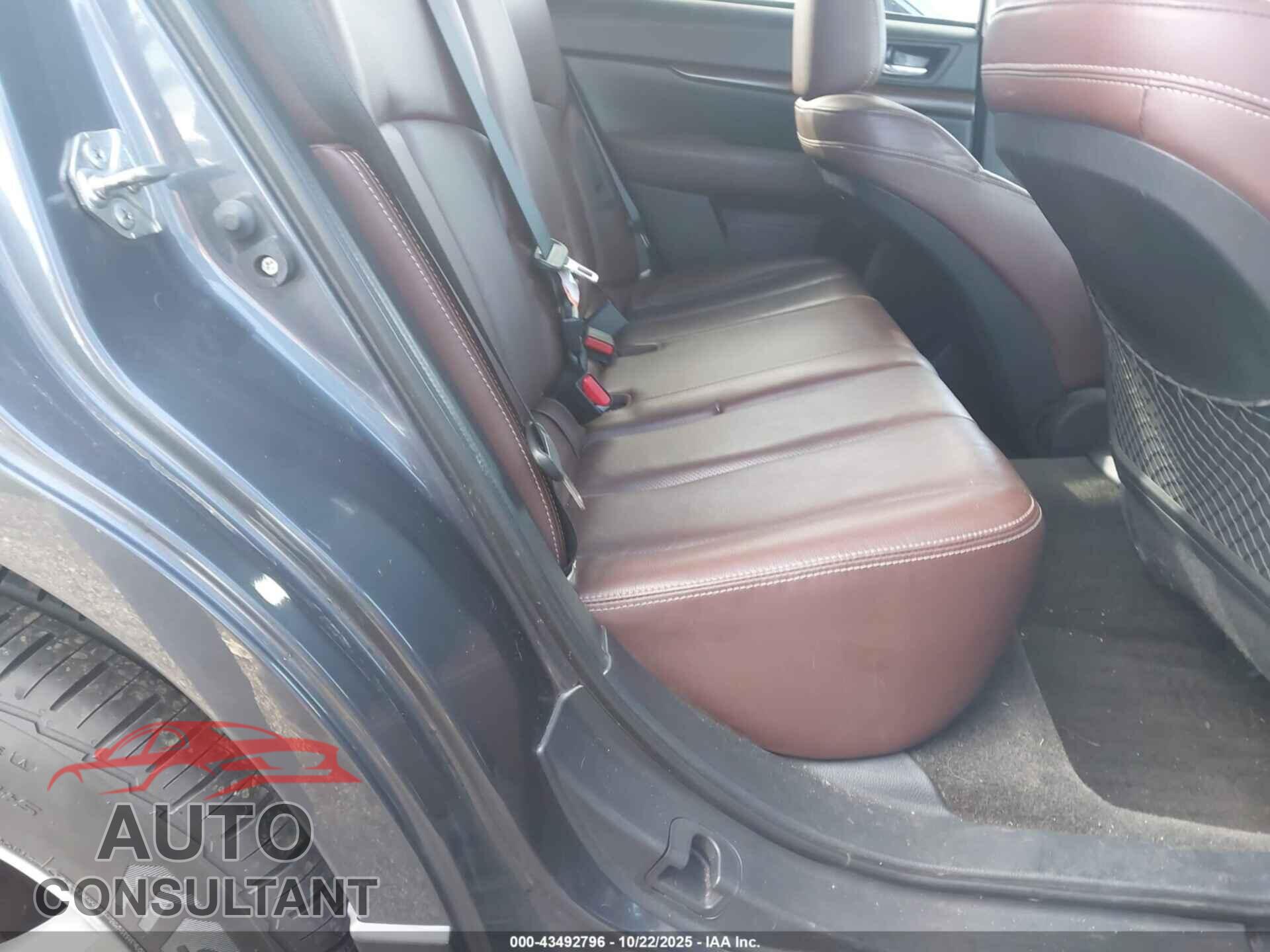 SUBARU OUTBACK 2014 - 4S4BRBPC3E3207459