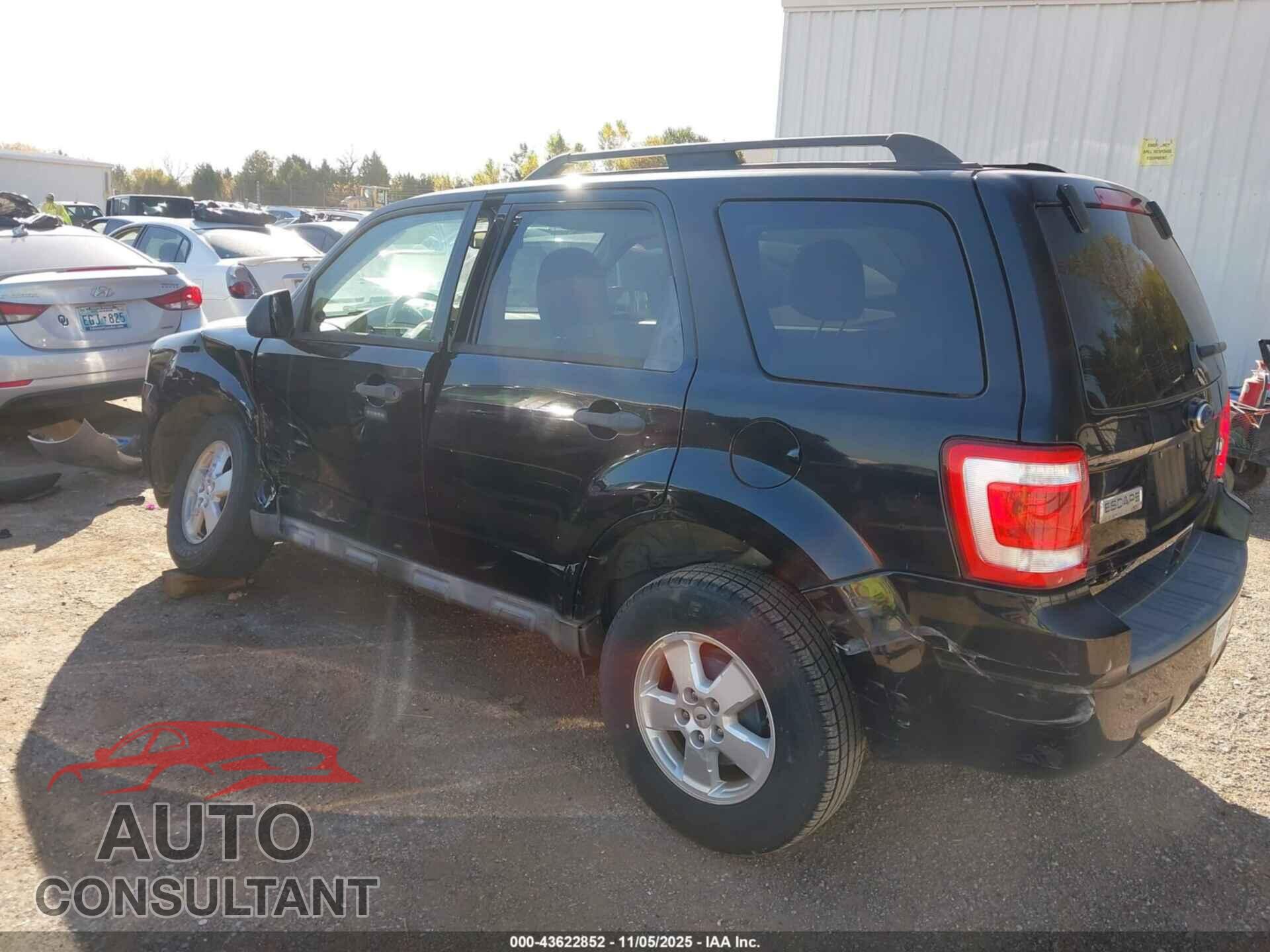 FORD ESCAPE 2010 - 1FMCU0DG5AKB50454