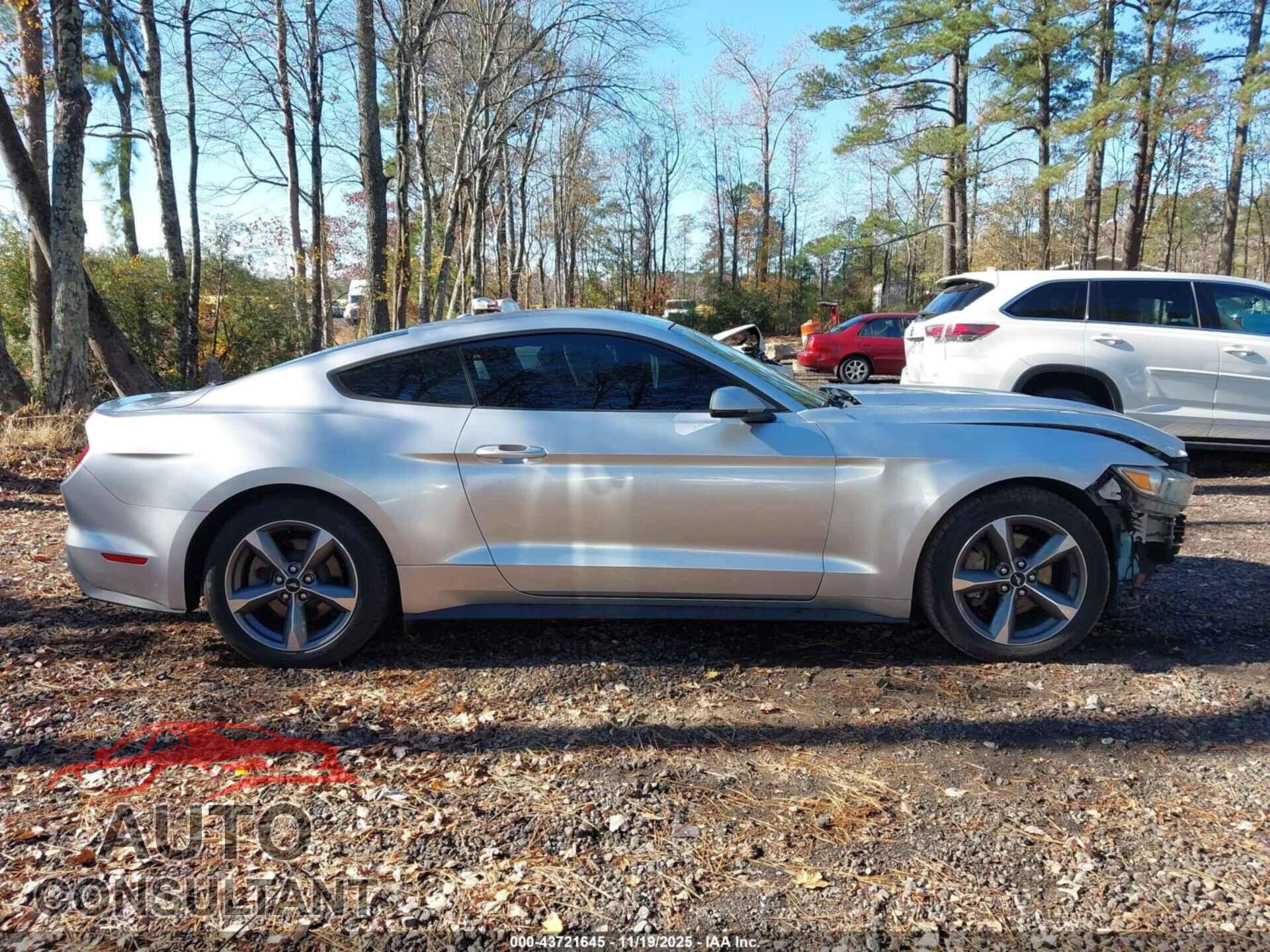 FORD MUSTANG 2015 - 1FA6P8TH2F5417577