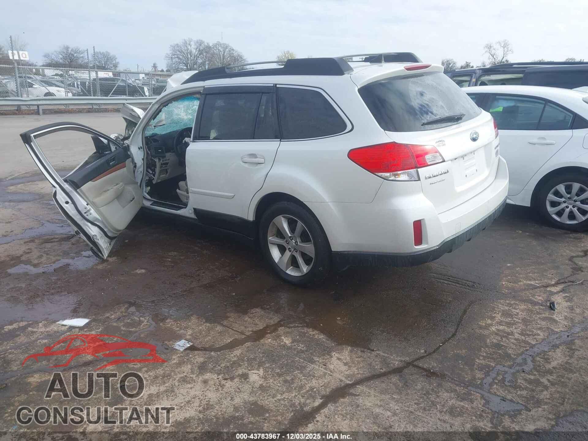 SUBARU OUTBACK 2013 - 4S4BRCLC9D3304336