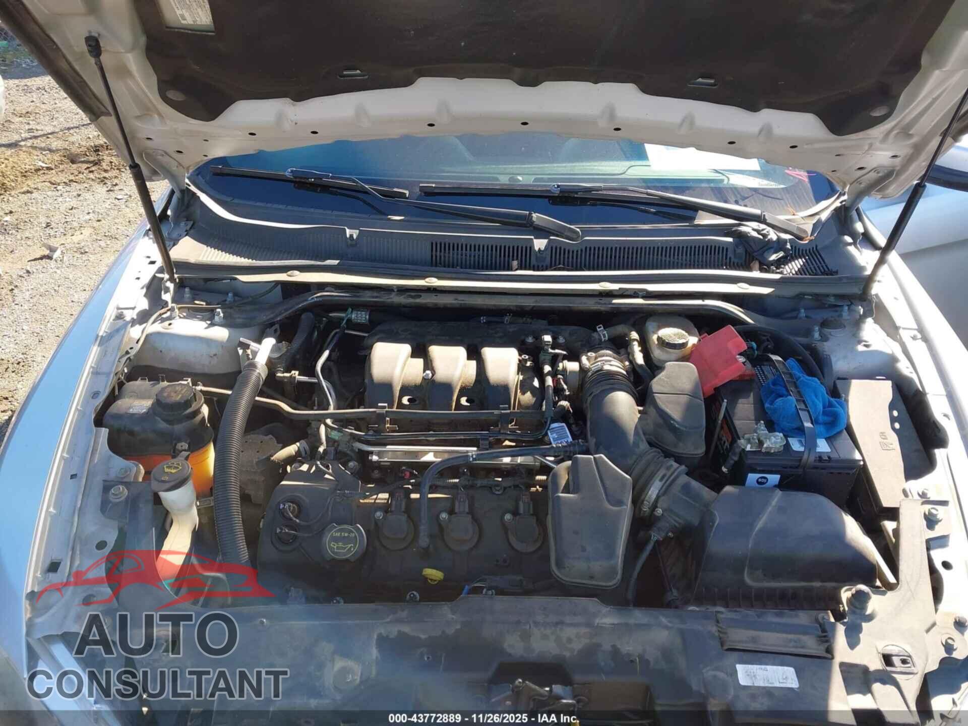 FORD TAURUS 2015 - 1FAHP2E80FG127085