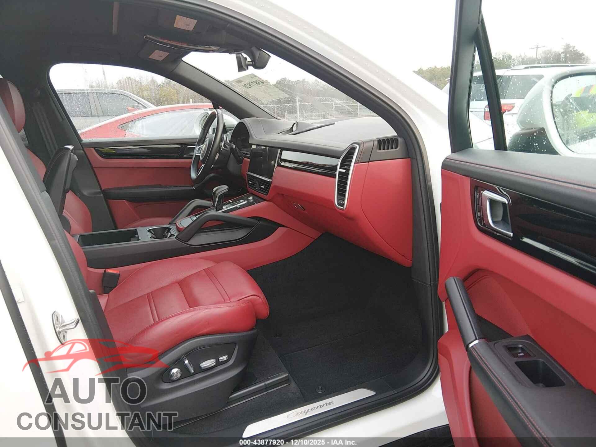 PORSCHE CAYENNE 2021 - WP1AA2AY5MDA10361