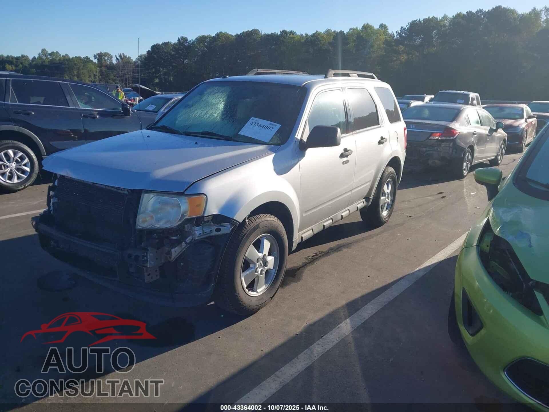 FORD ESCAPE 2011 - 1FMCU0D77BKA06549
