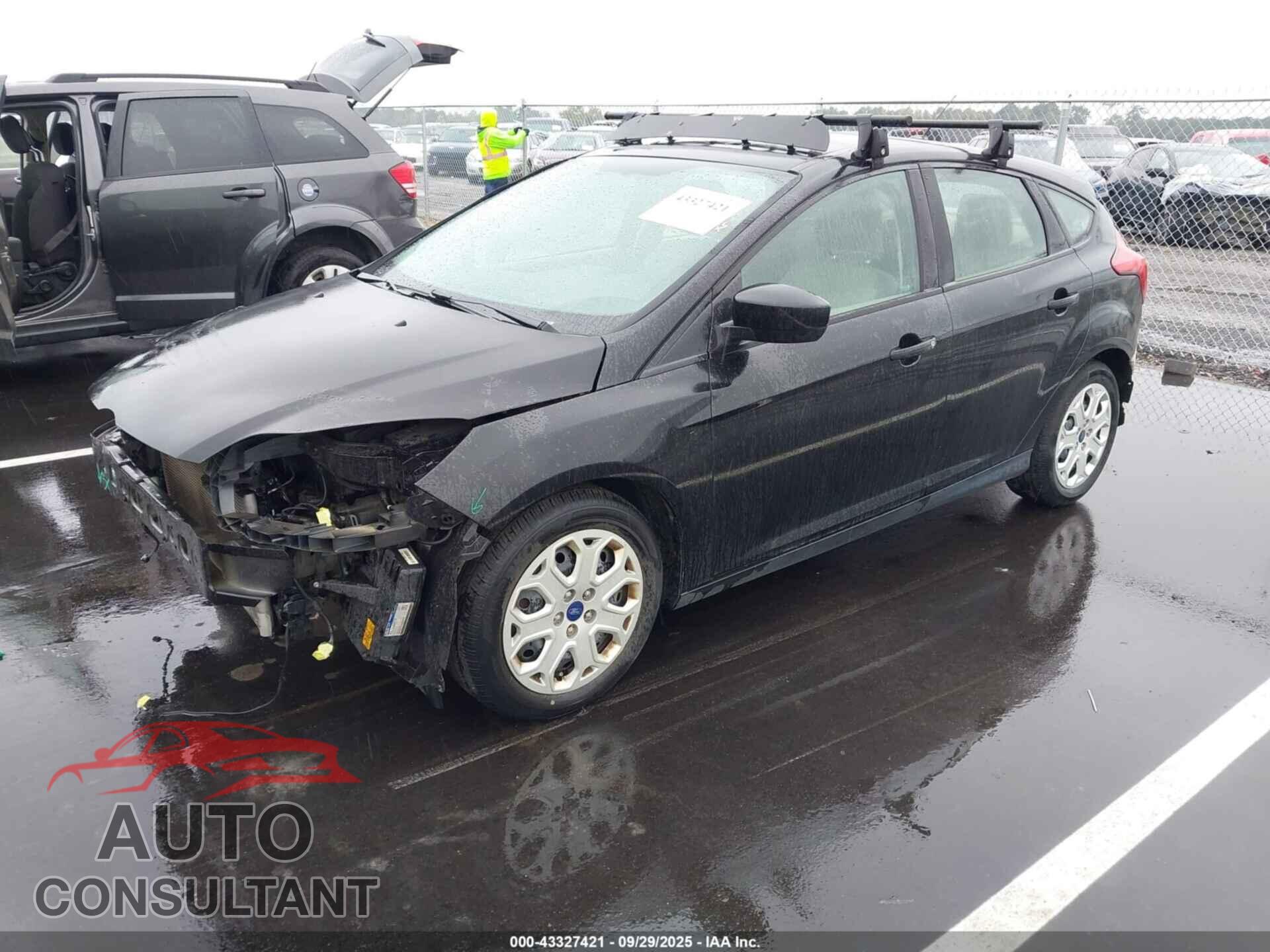 FORD FOCUS 2012 - 1FAHP3K21CL407669