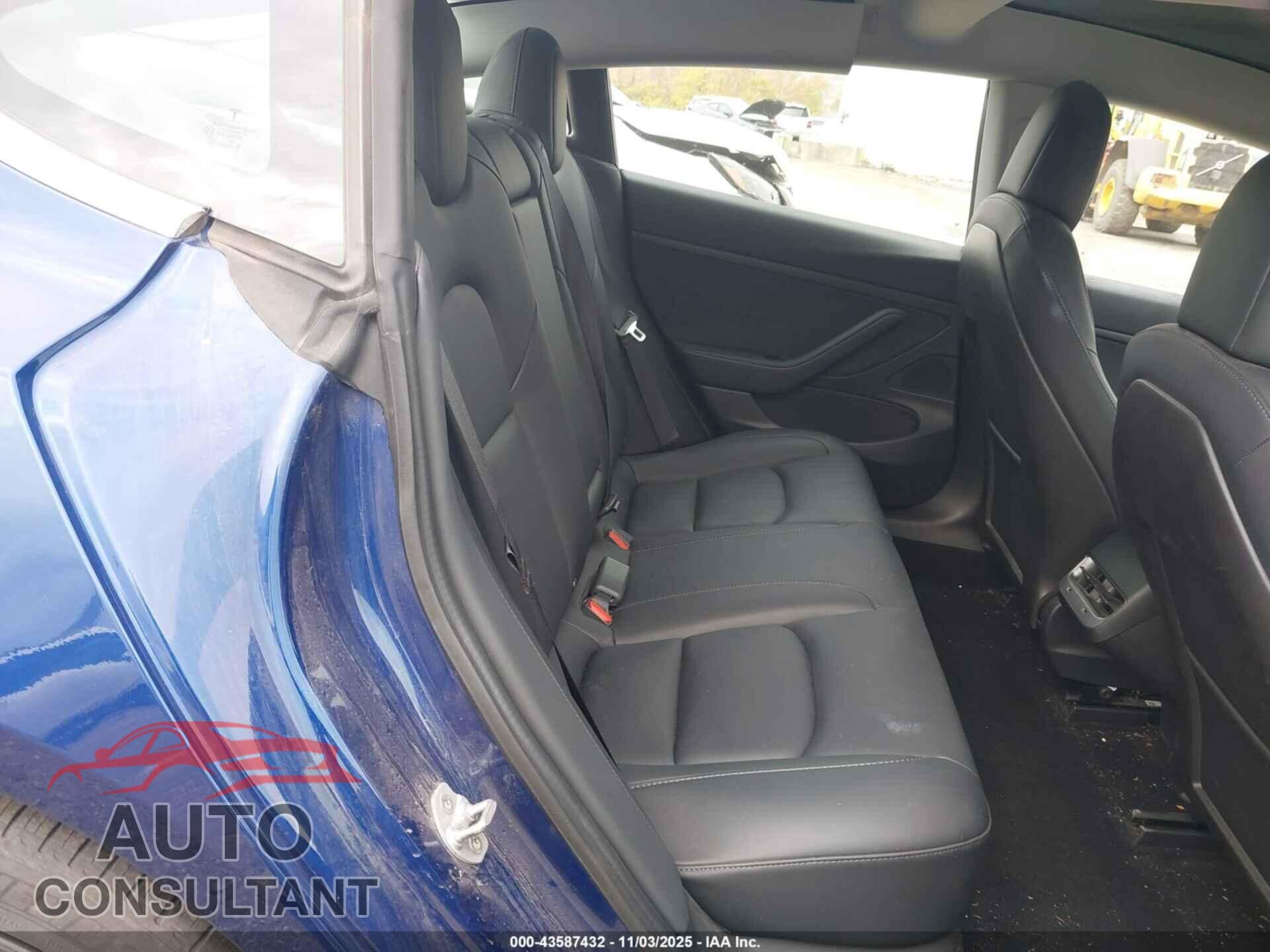 TESLA MODEL 3 2020 - 5YJ3E1EAXLF631141