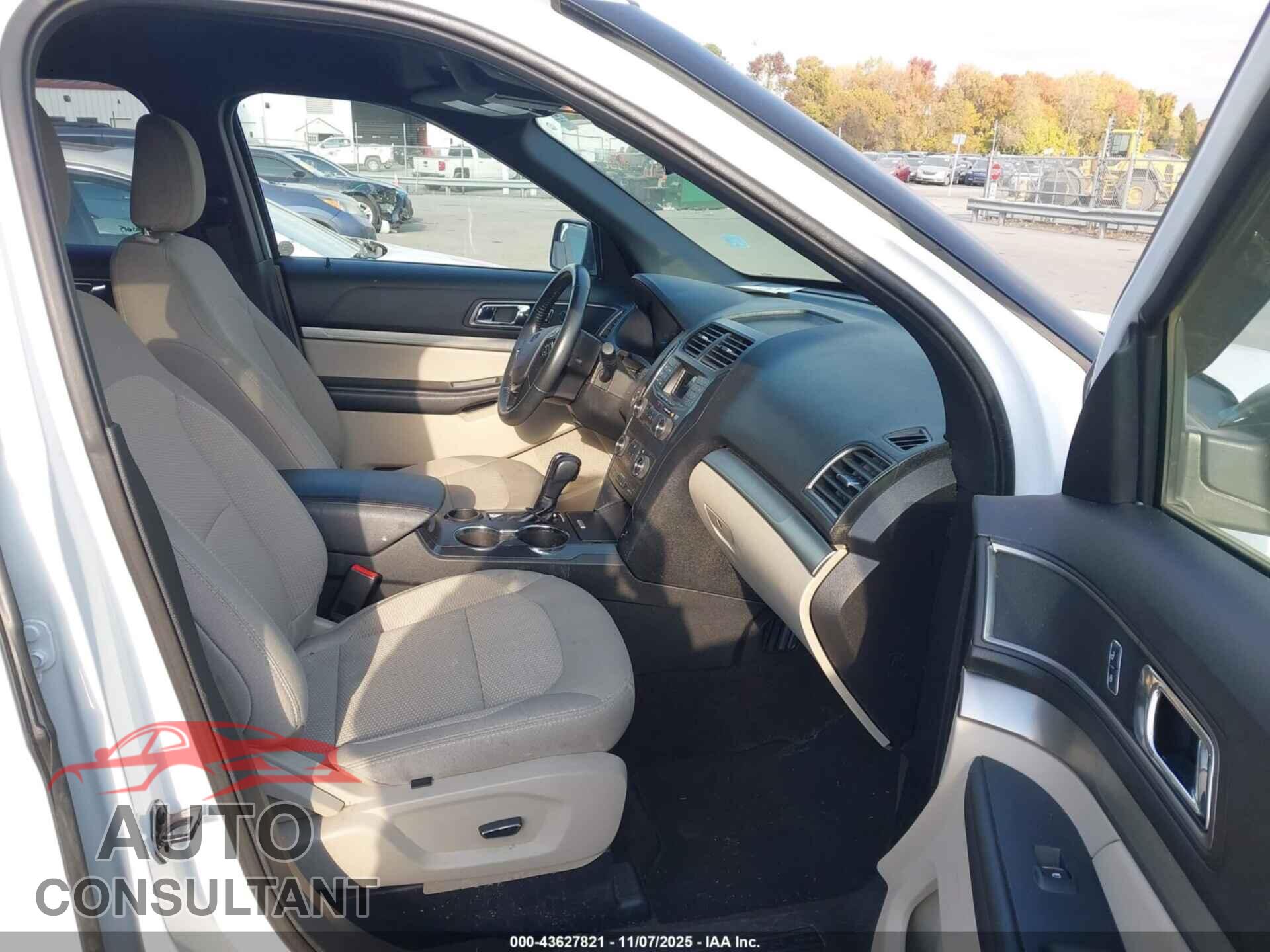 FORD EXPLORER 2018 - 1FM5K7D85JGA51491