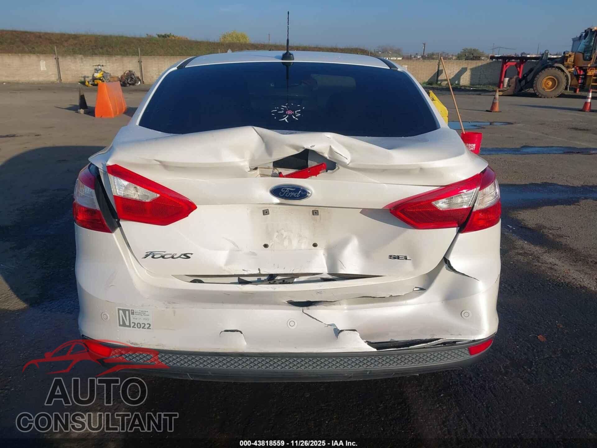 FORD FOCUS 2012 - 1FAHP3H23CL416204