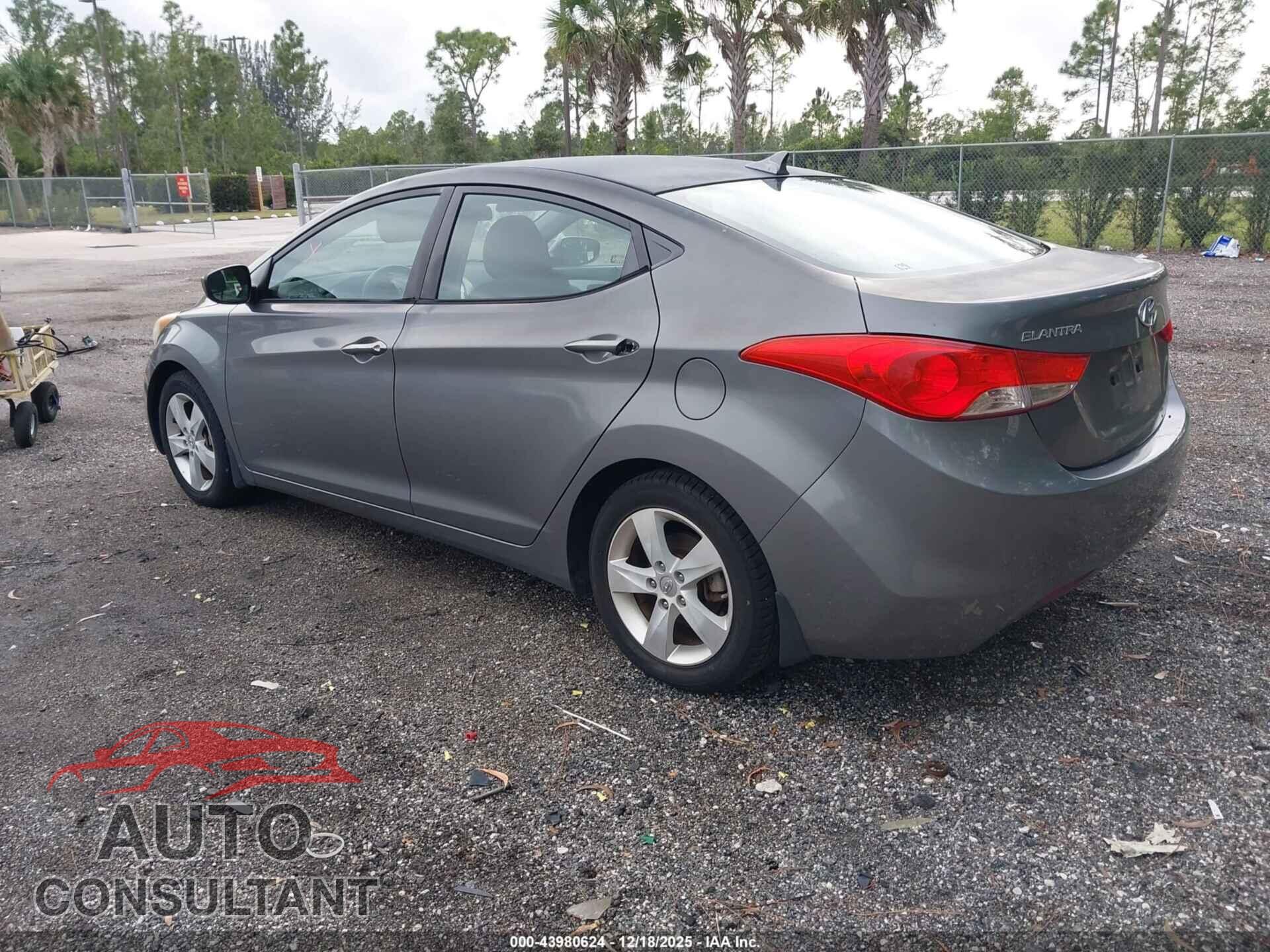 HYUNDAI ELANTRA 2012 - 5NPDH4AEXCH145274