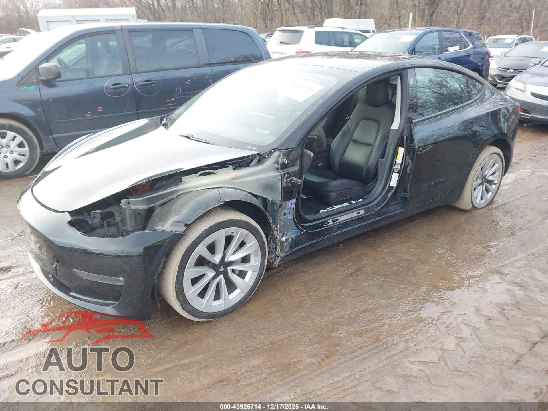 TESLA MODEL 3 2021 - 5YJ3E1EB5MF044548