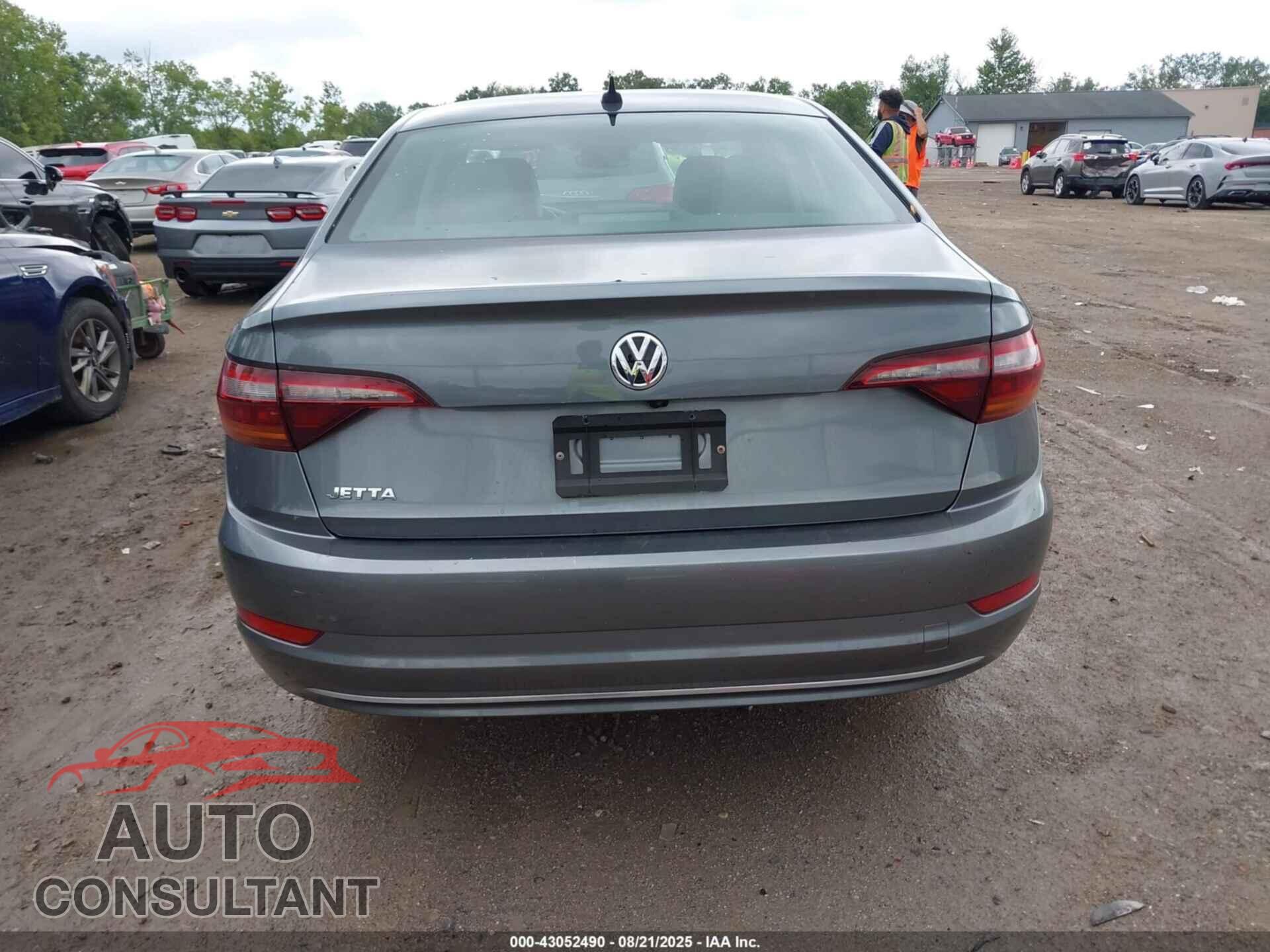 VOLKSWAGEN JETTA 2019 - 3VWE57BUXKM060736