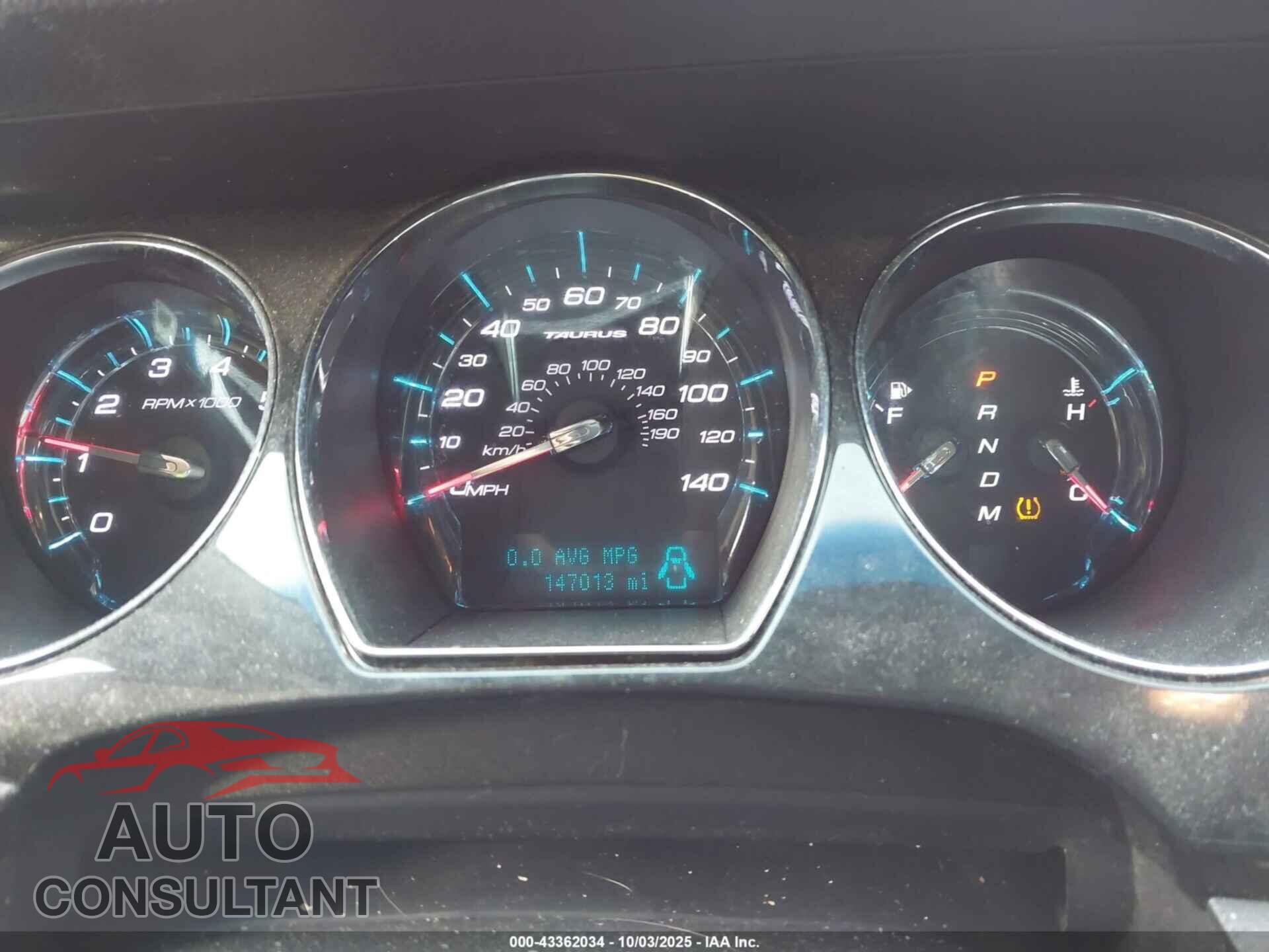 FORD TAURUS 2011 - 1FAHP2FW7BG107438