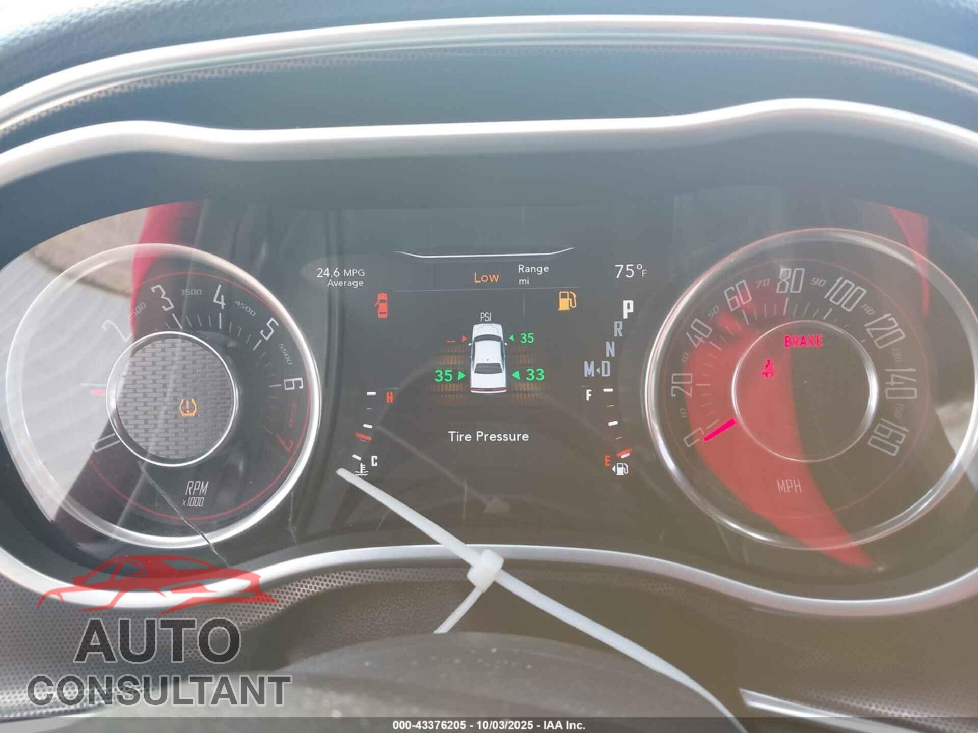 DODGE CHALLENGER 2015 - 2C3CDZBG3FH711409
