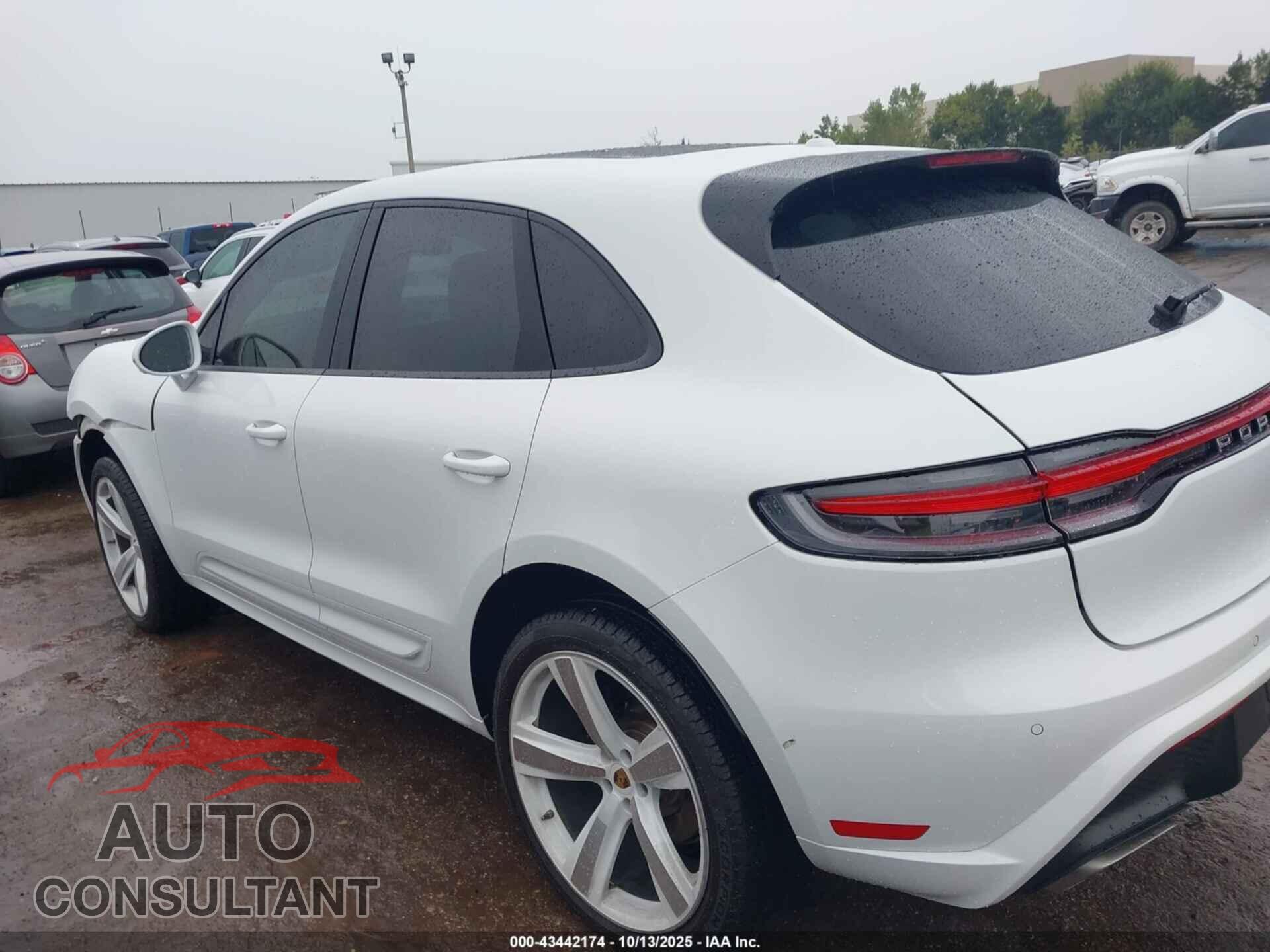 PORSCHE MACAN 2024 - WP1AA2A5XRLB08787