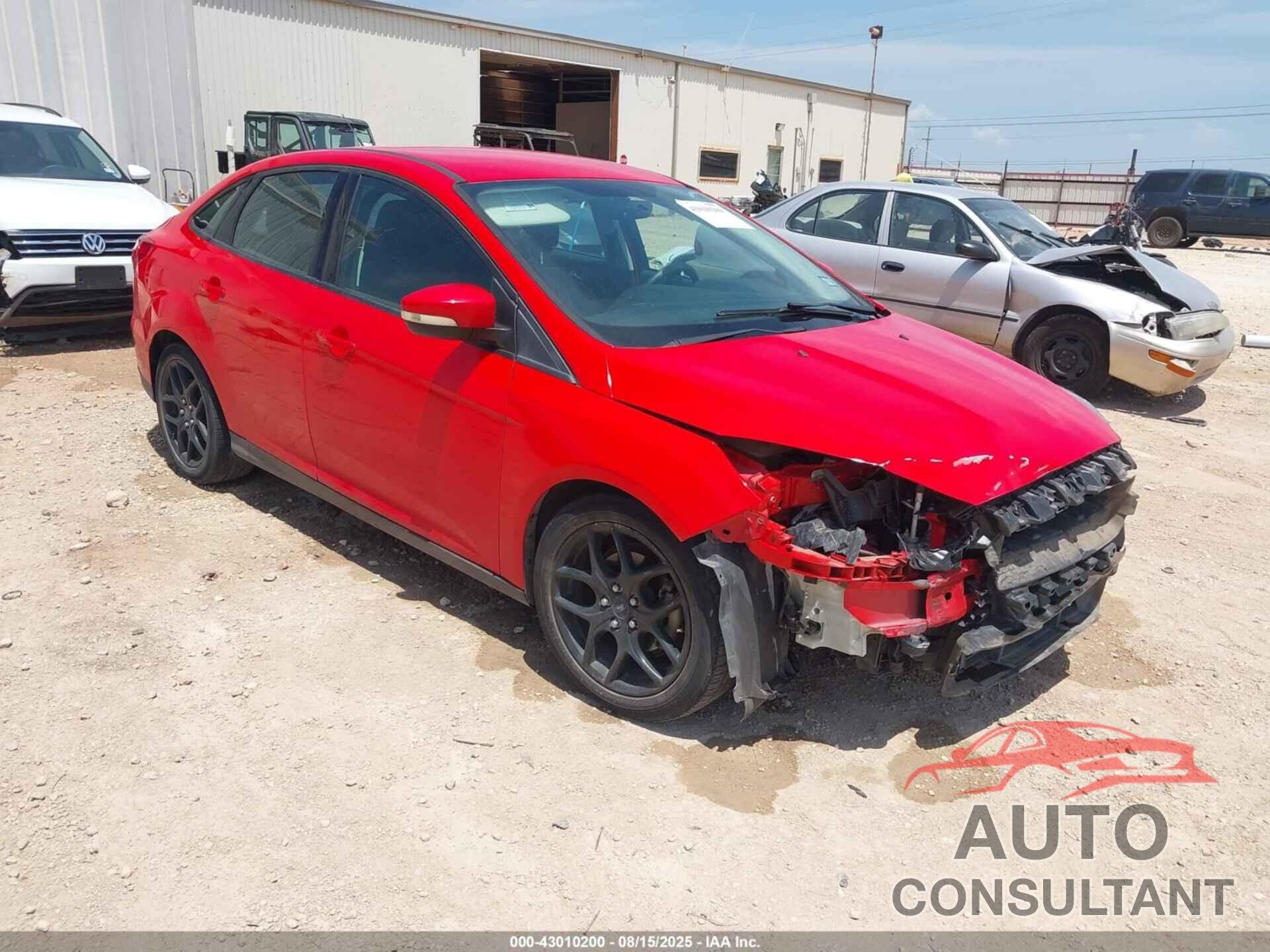 FORD FOCUS 2016 - 1FADP3F21GL267573