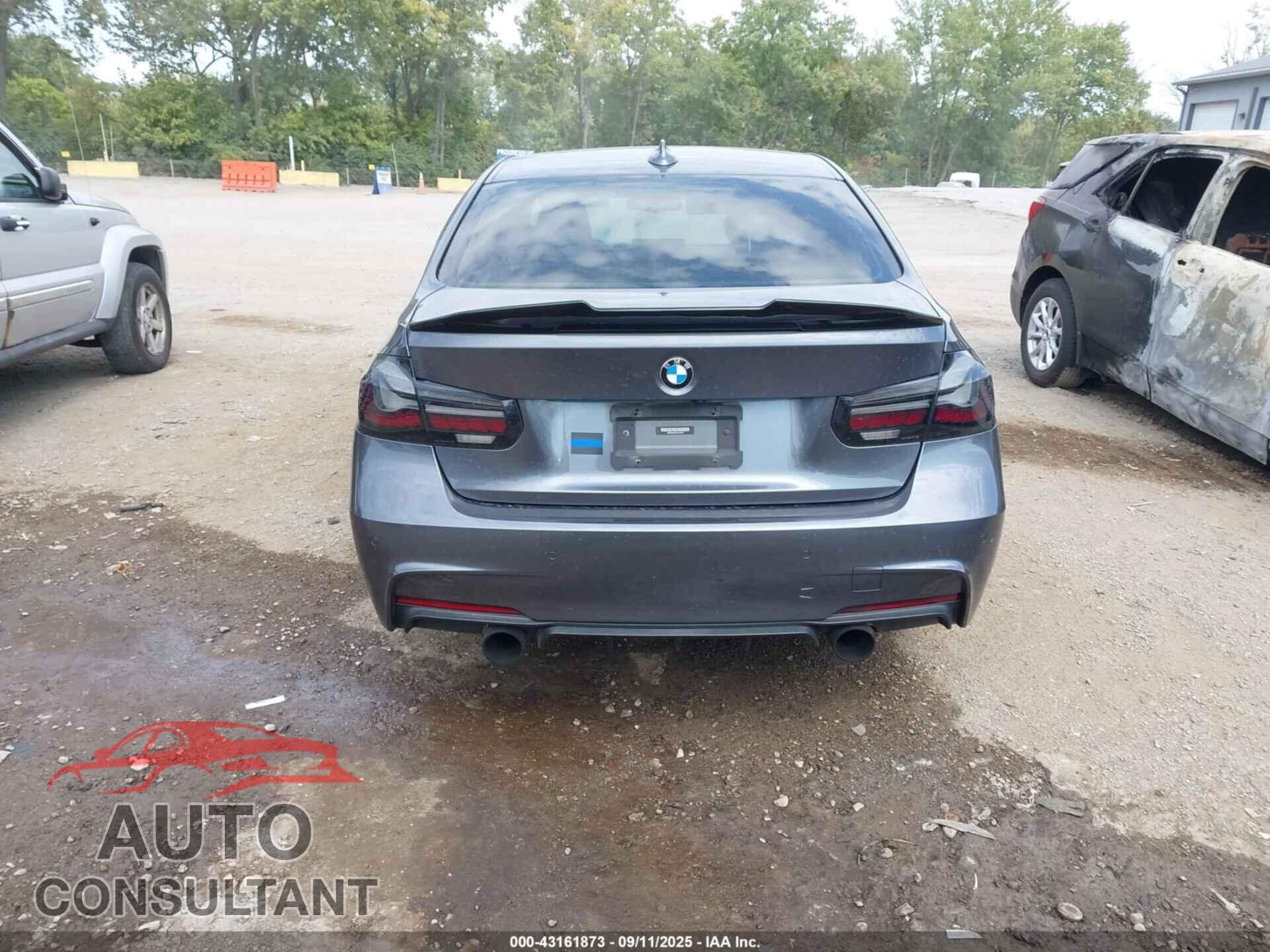 BMW 335I 2013 - WBA3A9C54DF476287
