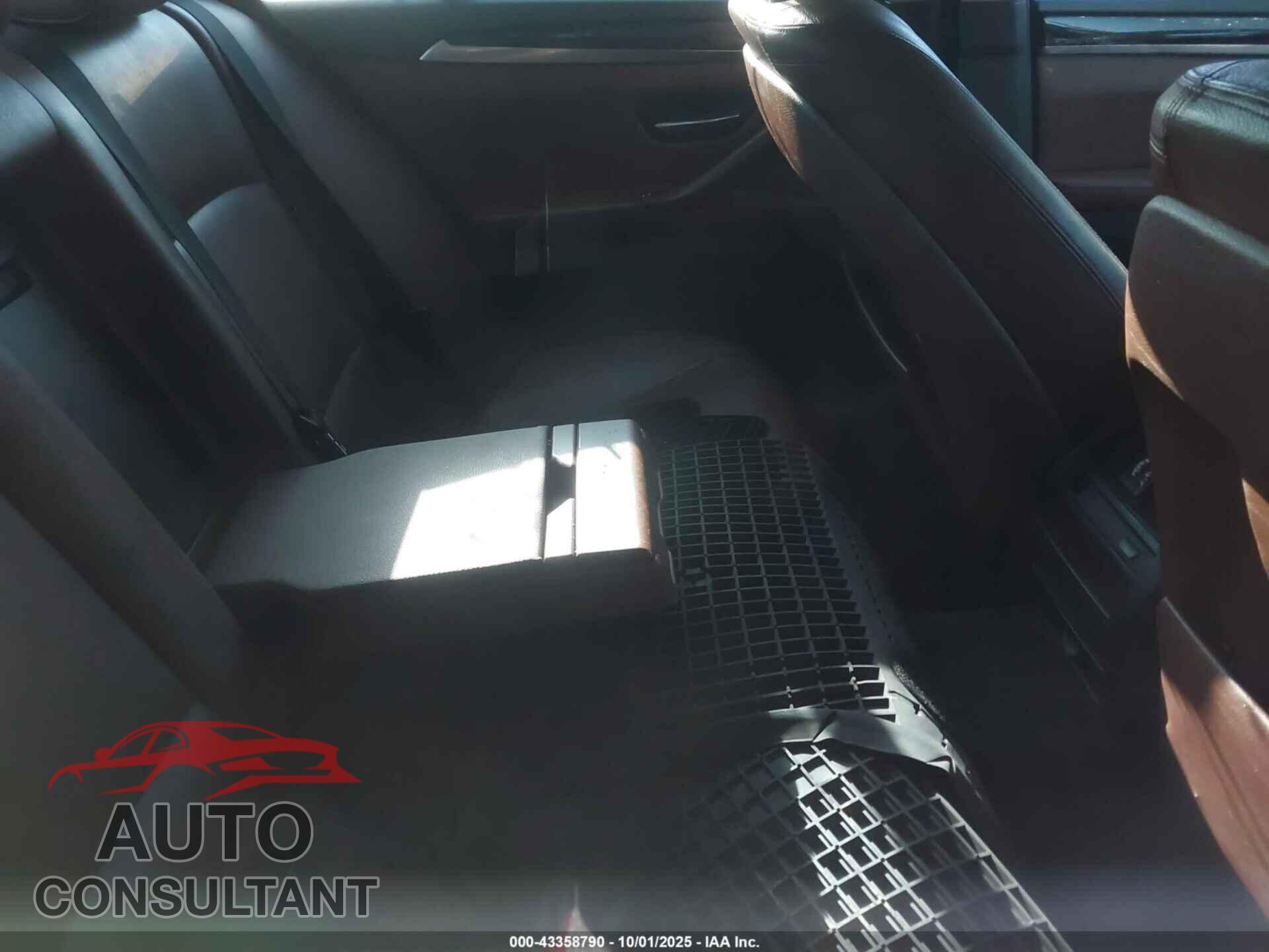 BMW 528I 2014 - WBA5A7C57ED612650