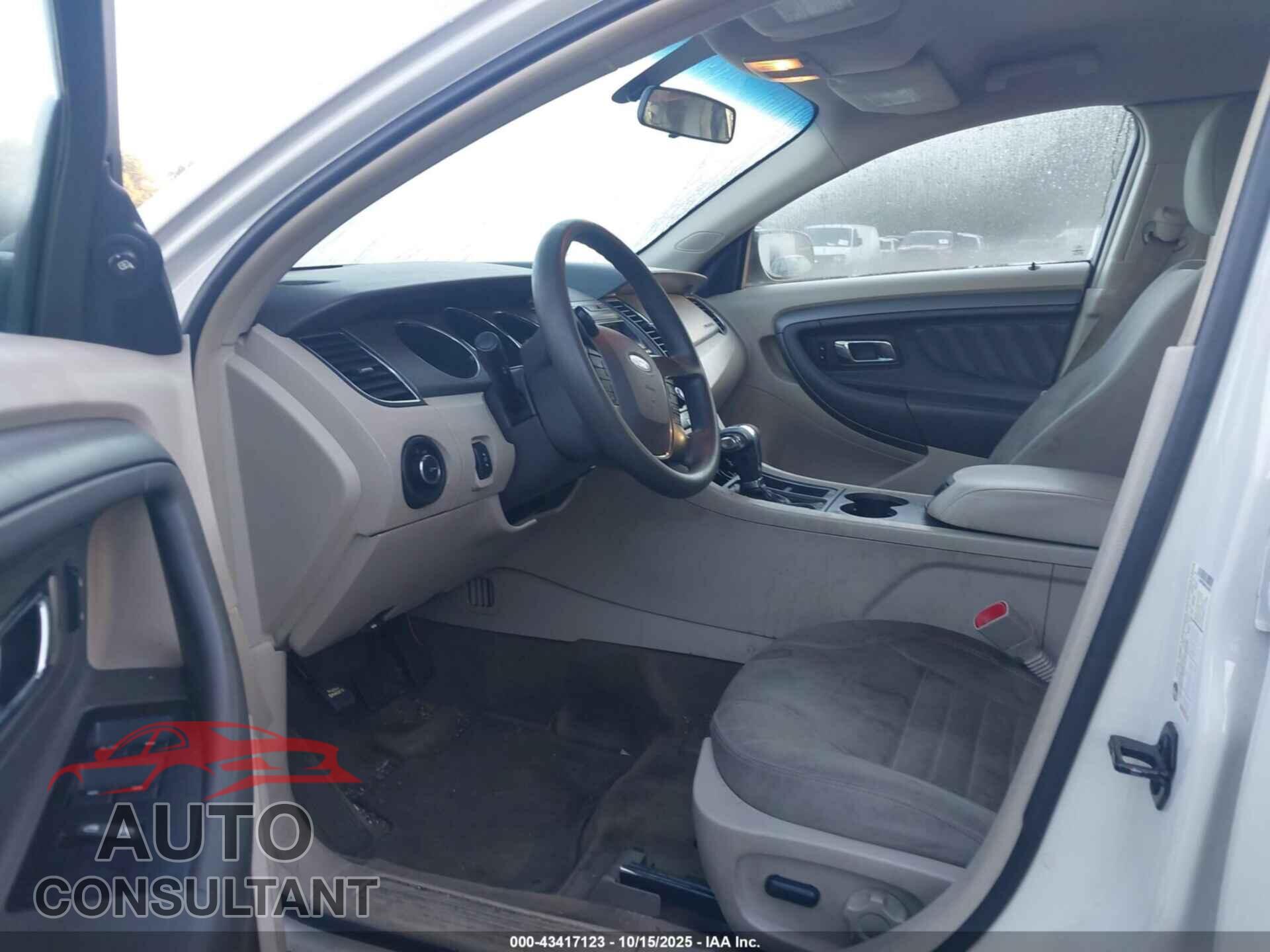 FORD TAURUS 2011 - 1FAHP2DW5BG185543