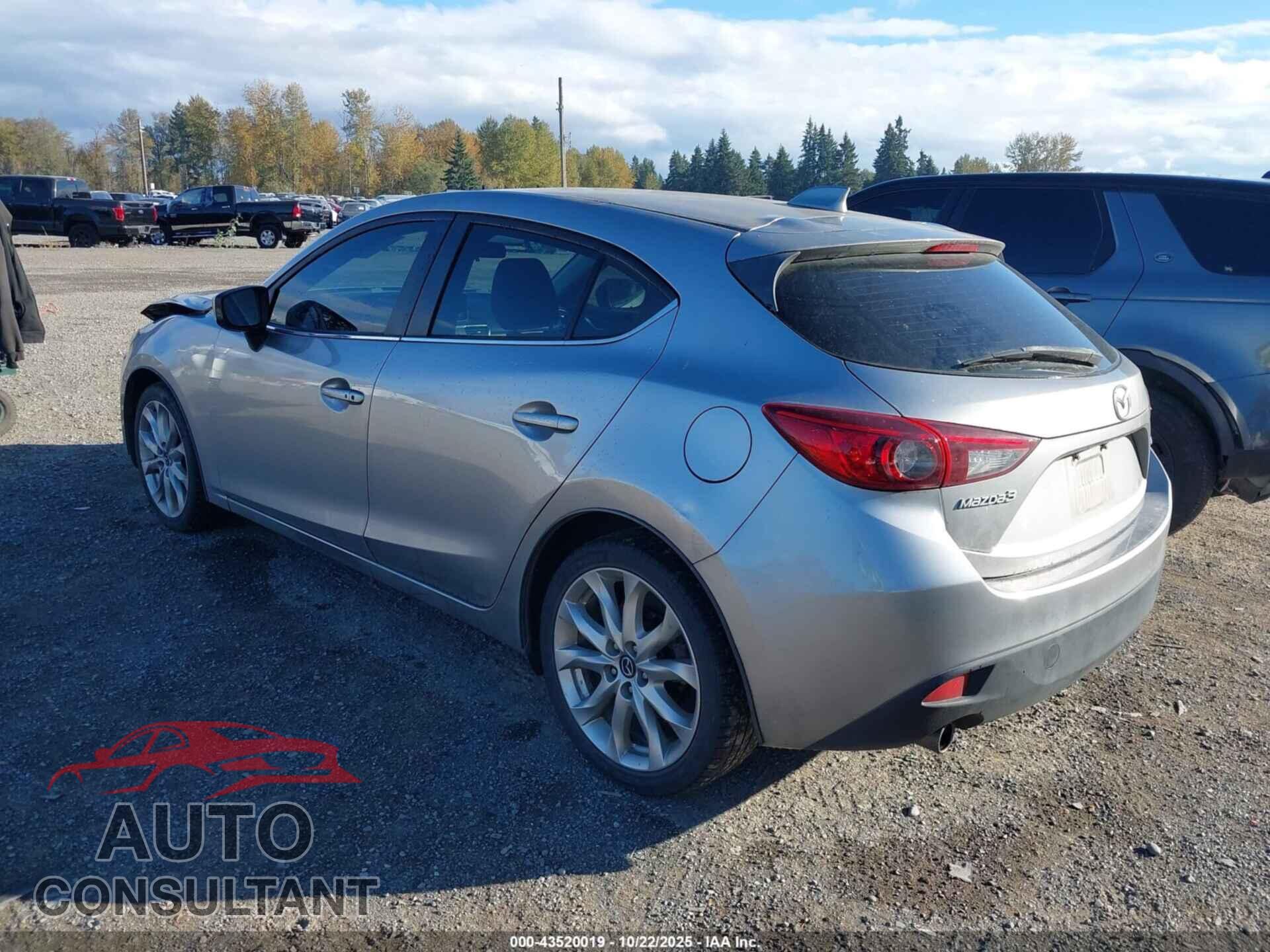 MAZDA MAZDA3 2015 - JM1BM1L36F1220982