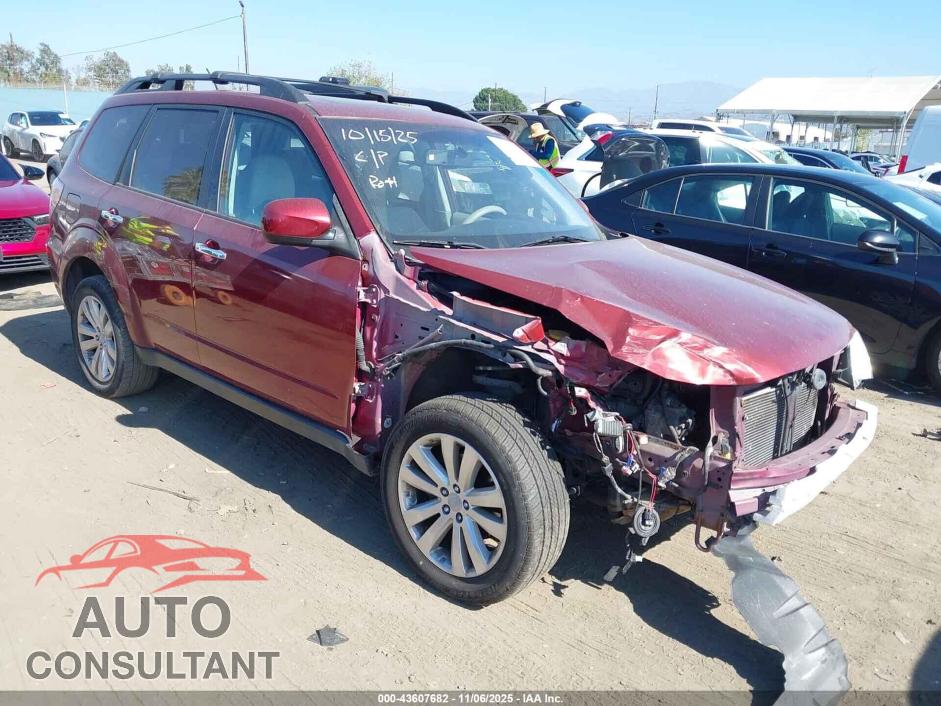 SUBARU FORESTER 2011 - JF2SHBDC4BH736124