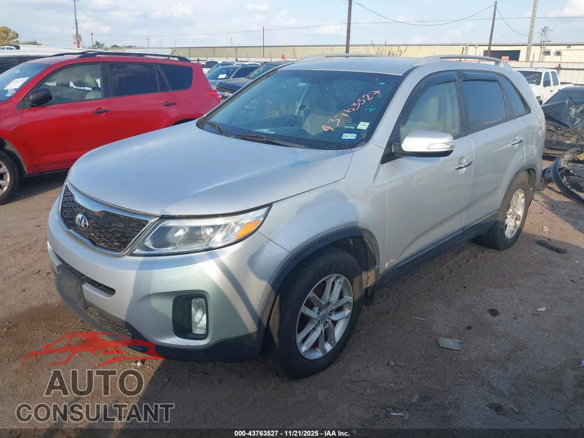 KIA SORENTO 2014 - 5XYKTCA65E6544533