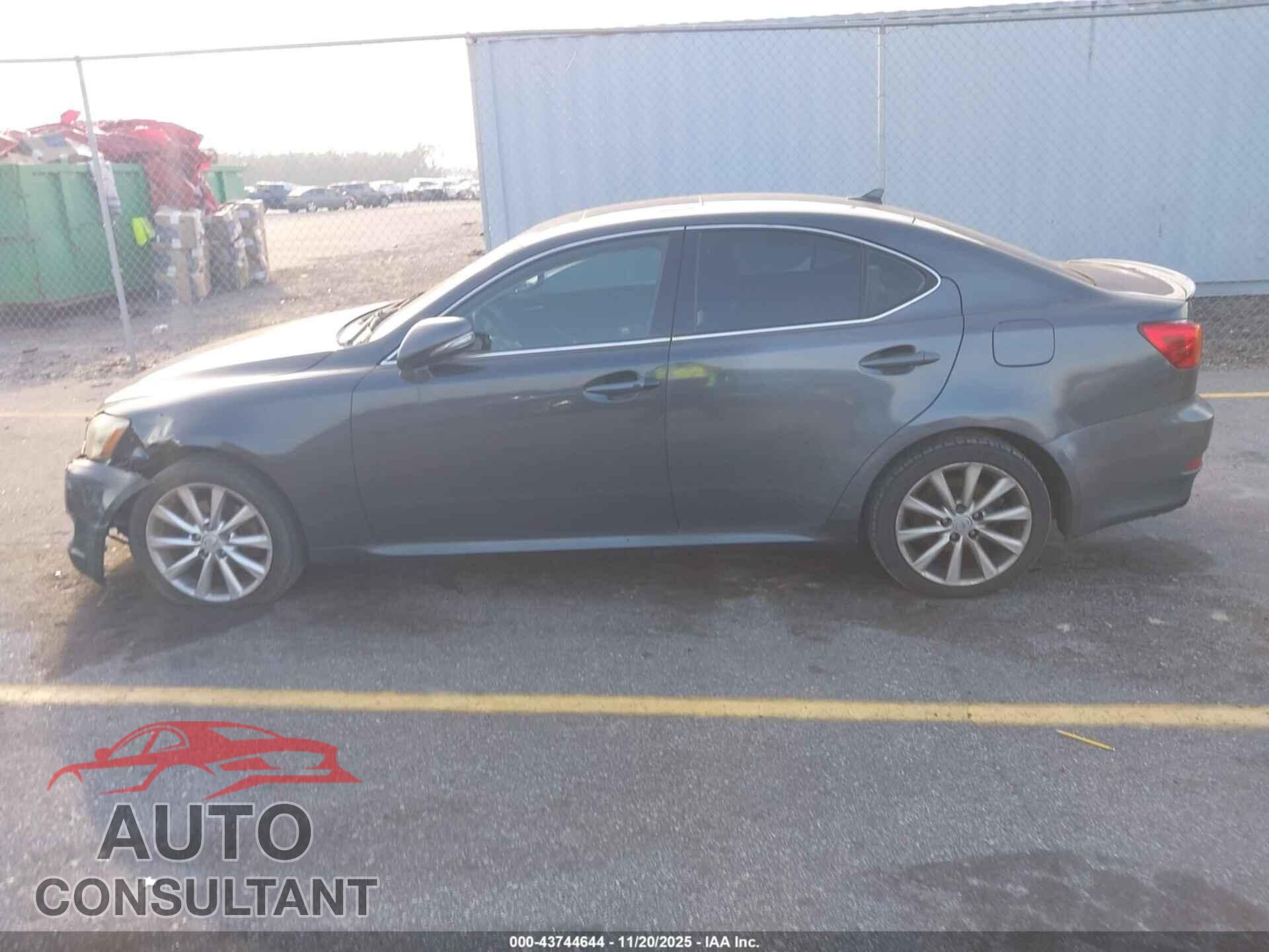 LEXUS IS 250 2010 - JTHCF5C21A5039513