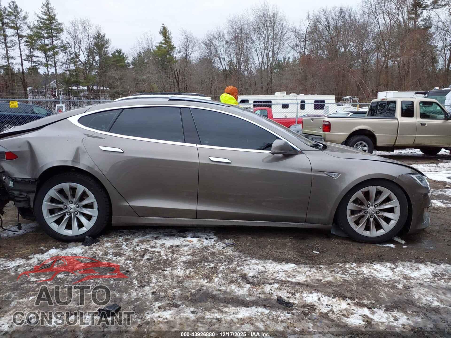 TESLA MODEL S 2016 - 5YJSA1E22GF142450