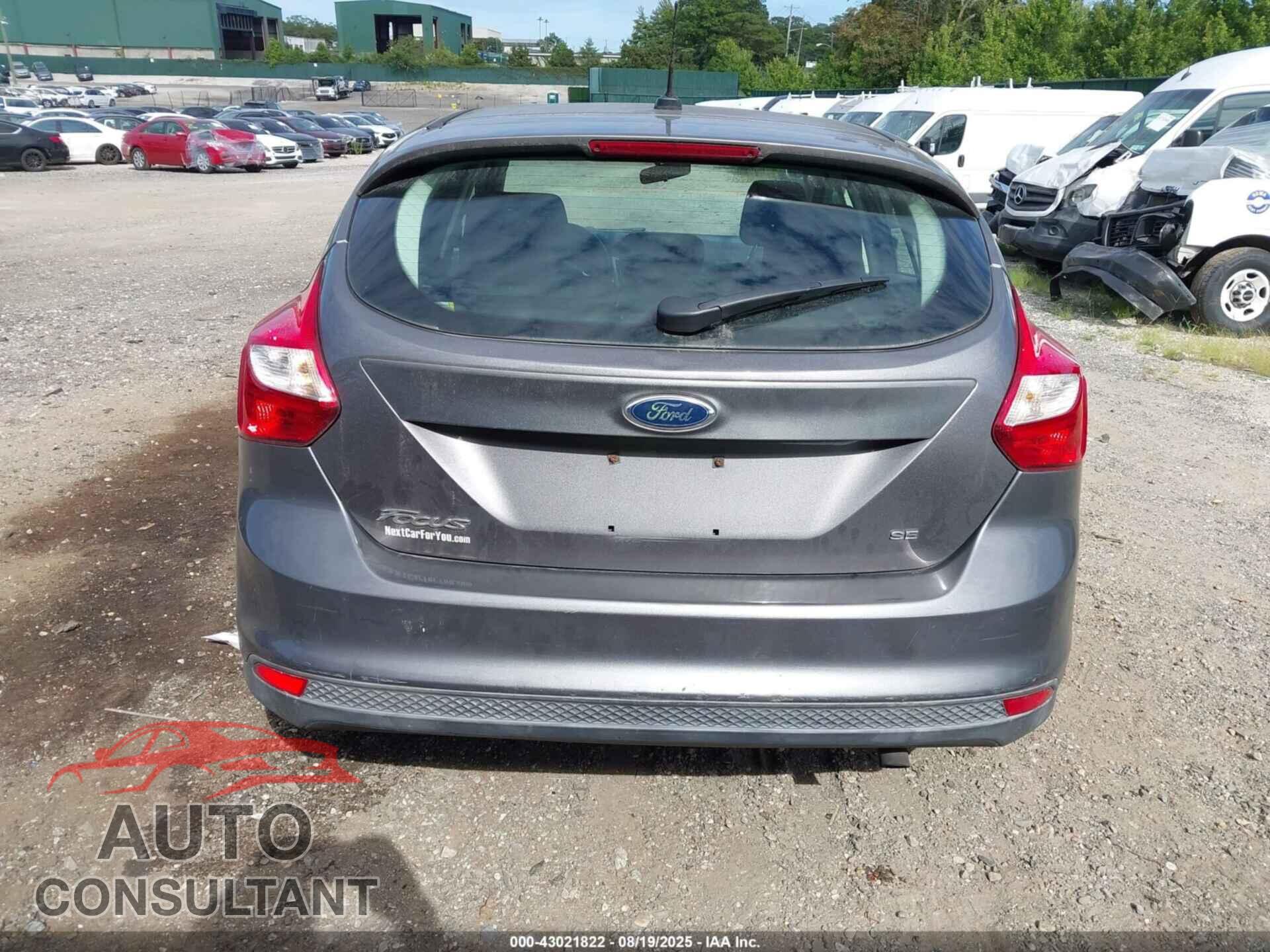 FORD FOCUS 2012 - 1FAHP3K27CL171674