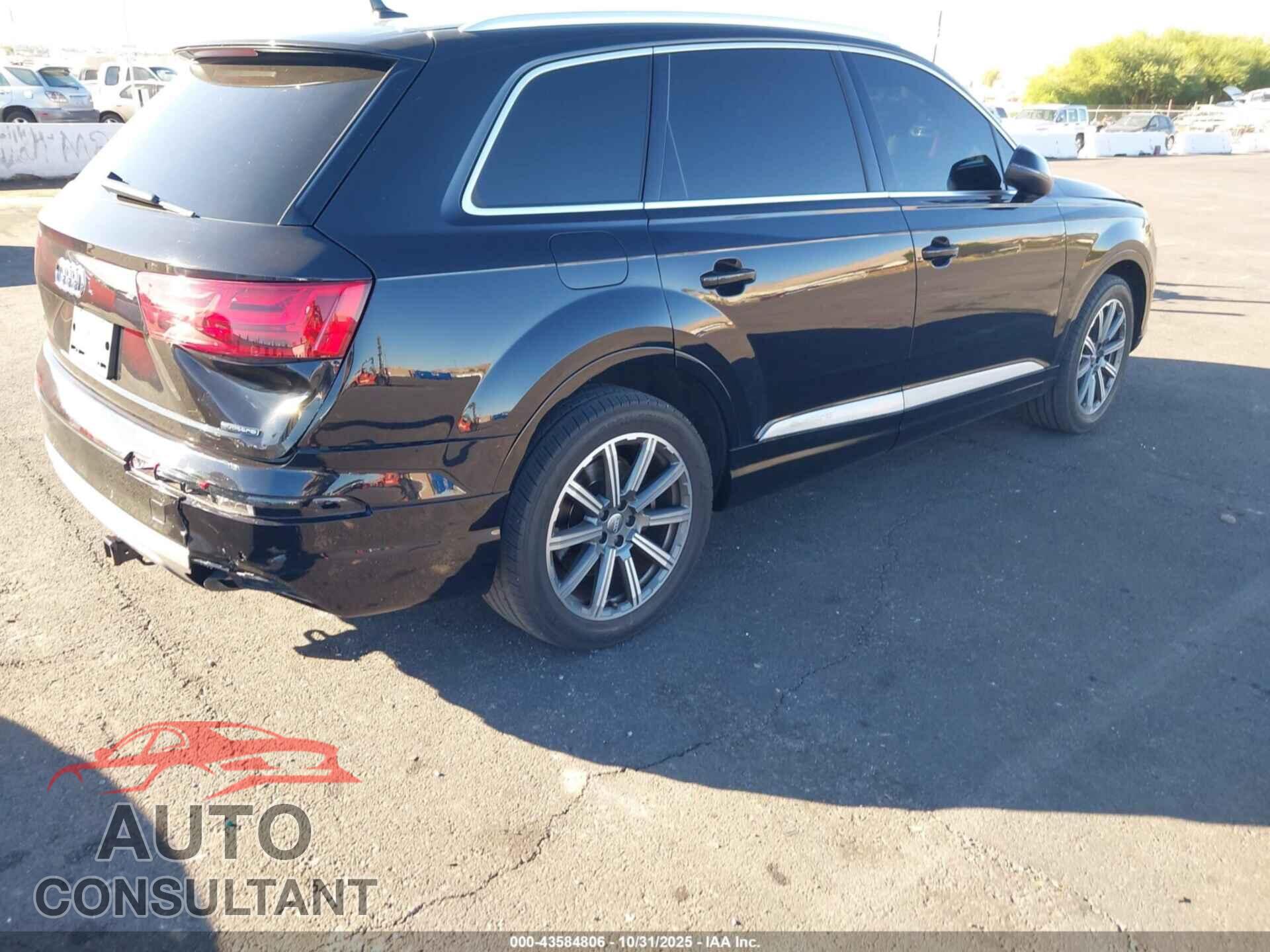 AUDI Q7 2019 - WA1LHAF74KD043777