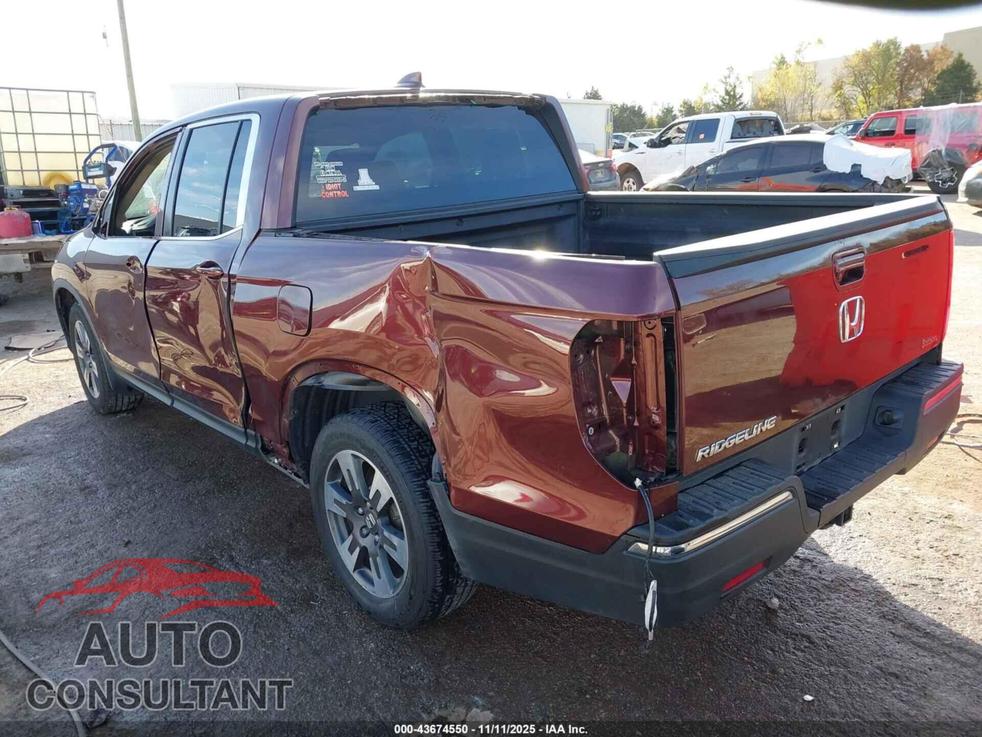HONDA RIDGELINE 2017 - 5FPYK2F51HB007829