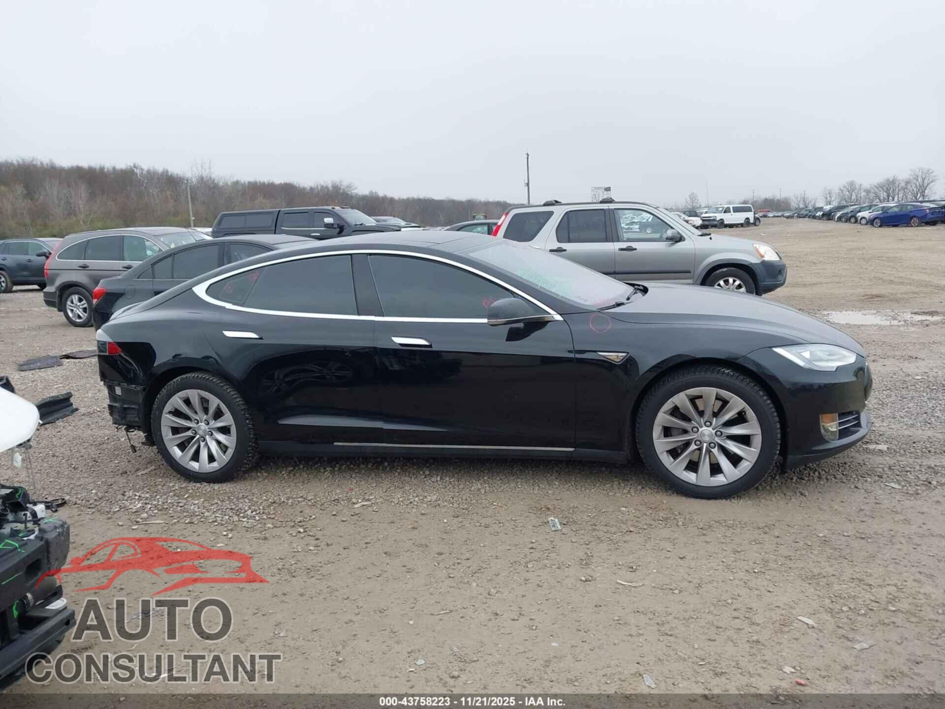 TESLA MODEL S 2016 - 5YJSA1E1XGF130019