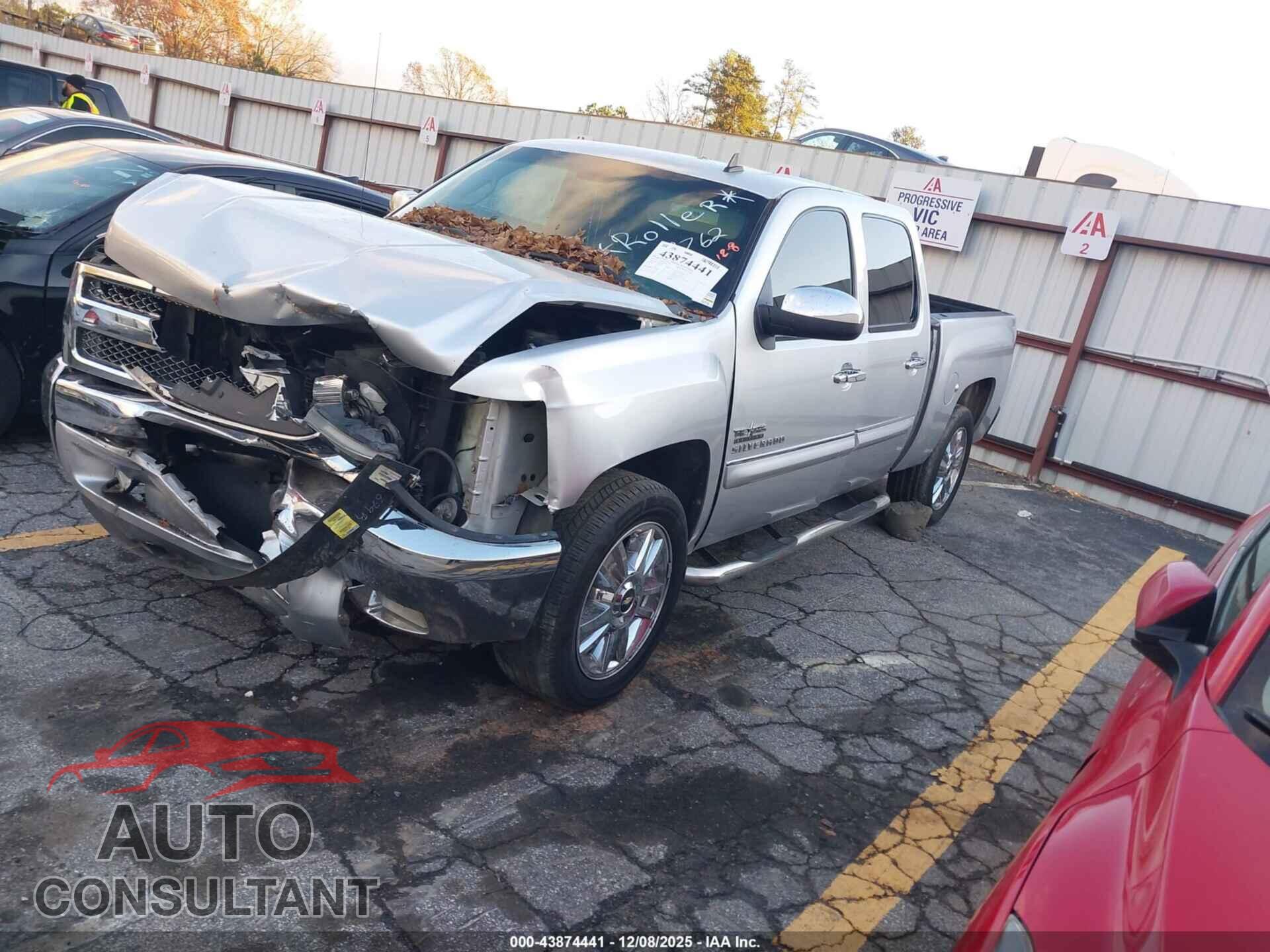 CHEVROLET SILVERADO 1500 2013 - 3GCPCSE09DG219762
