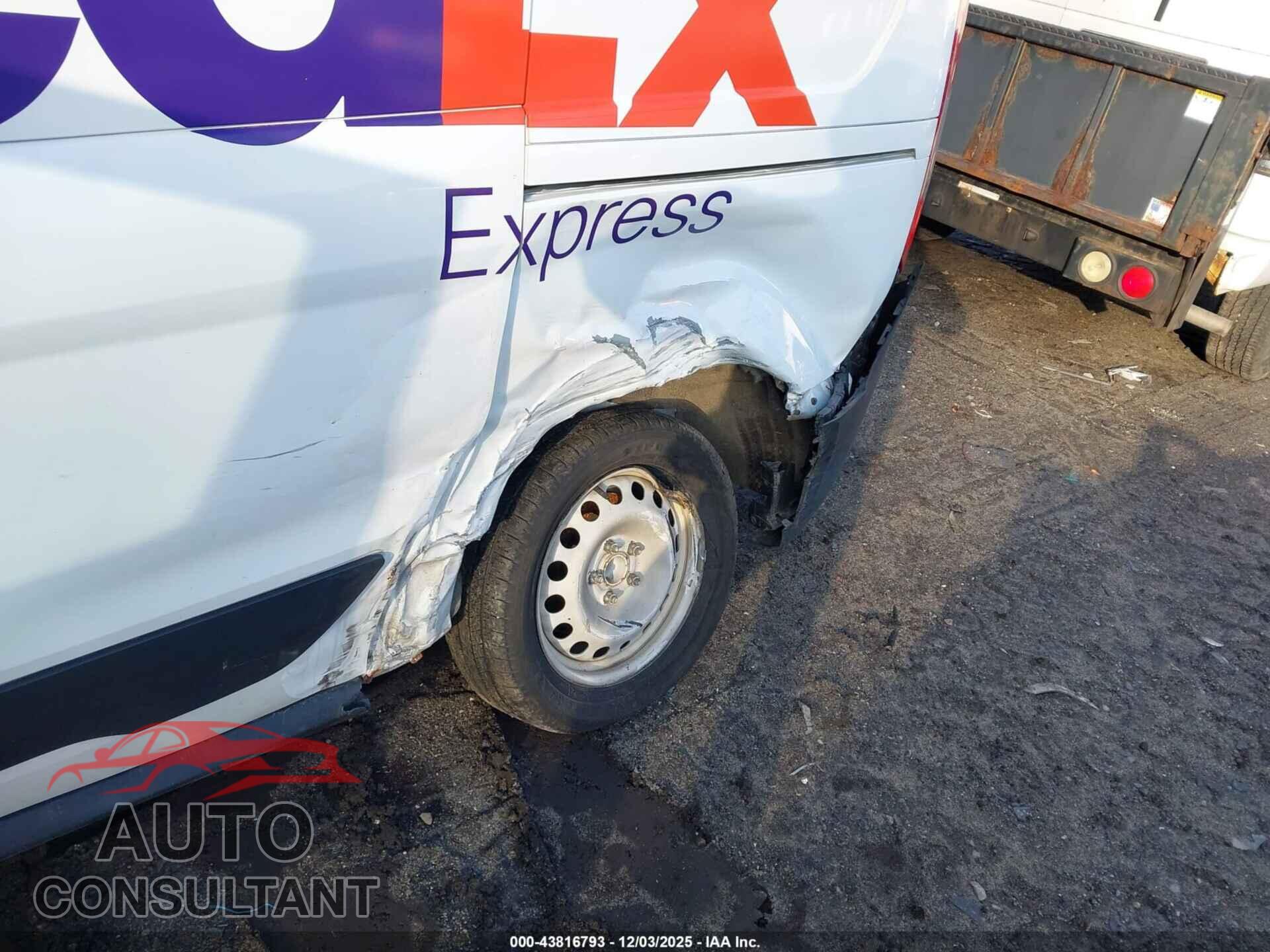 FORD TRANSIT CONNECT 2020 - NM0LS7E26L1437913